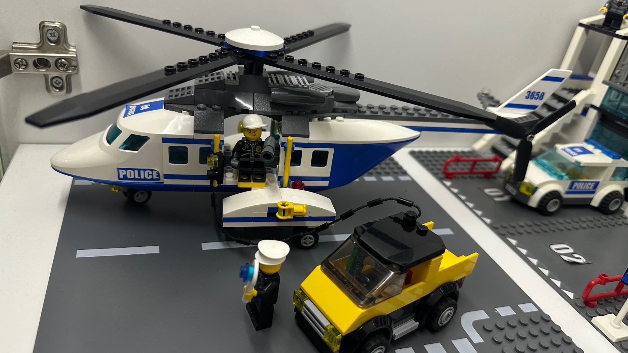 LEGO 3658 Police Helicopter