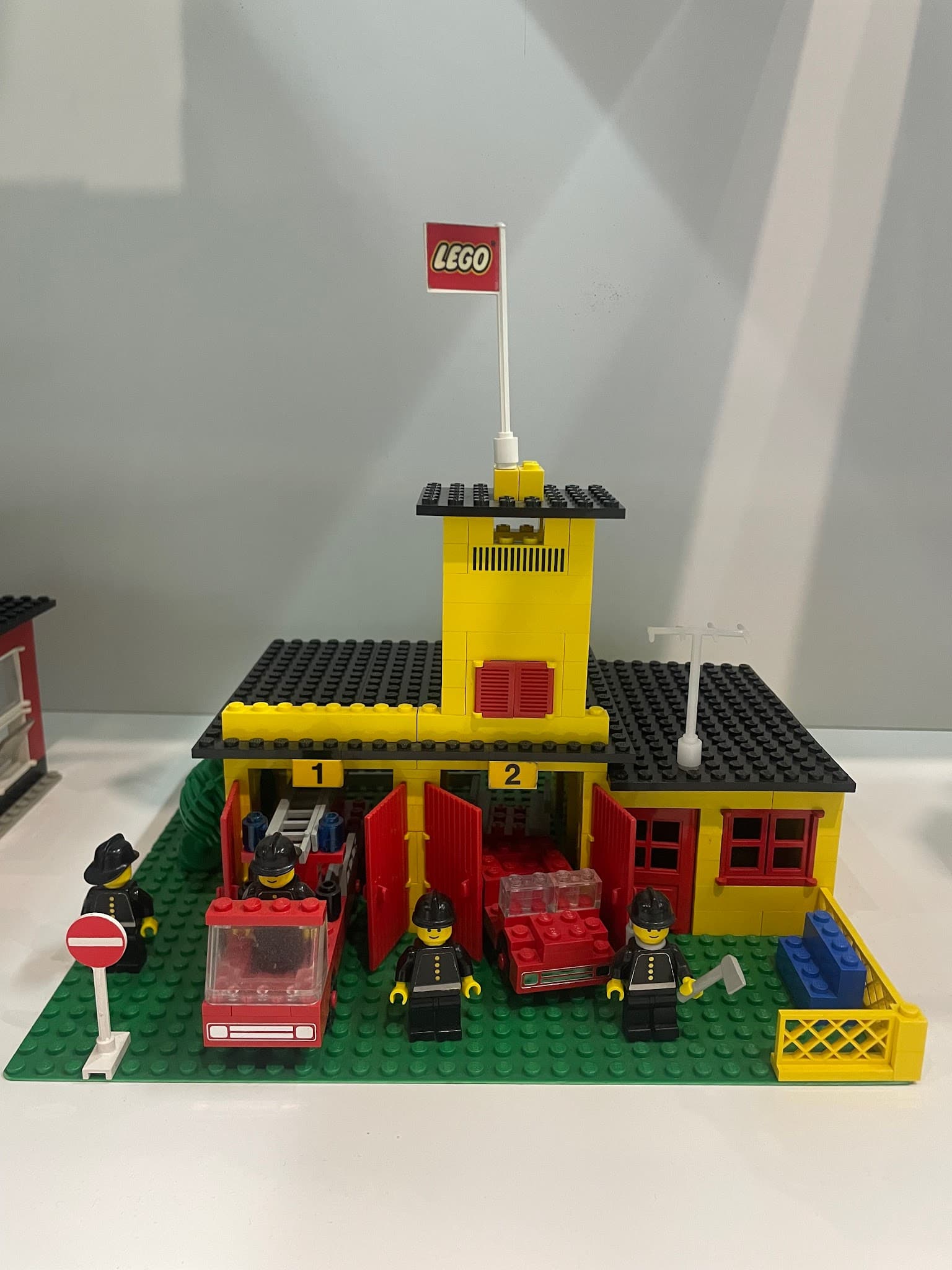 LEGO 374 Fire Station