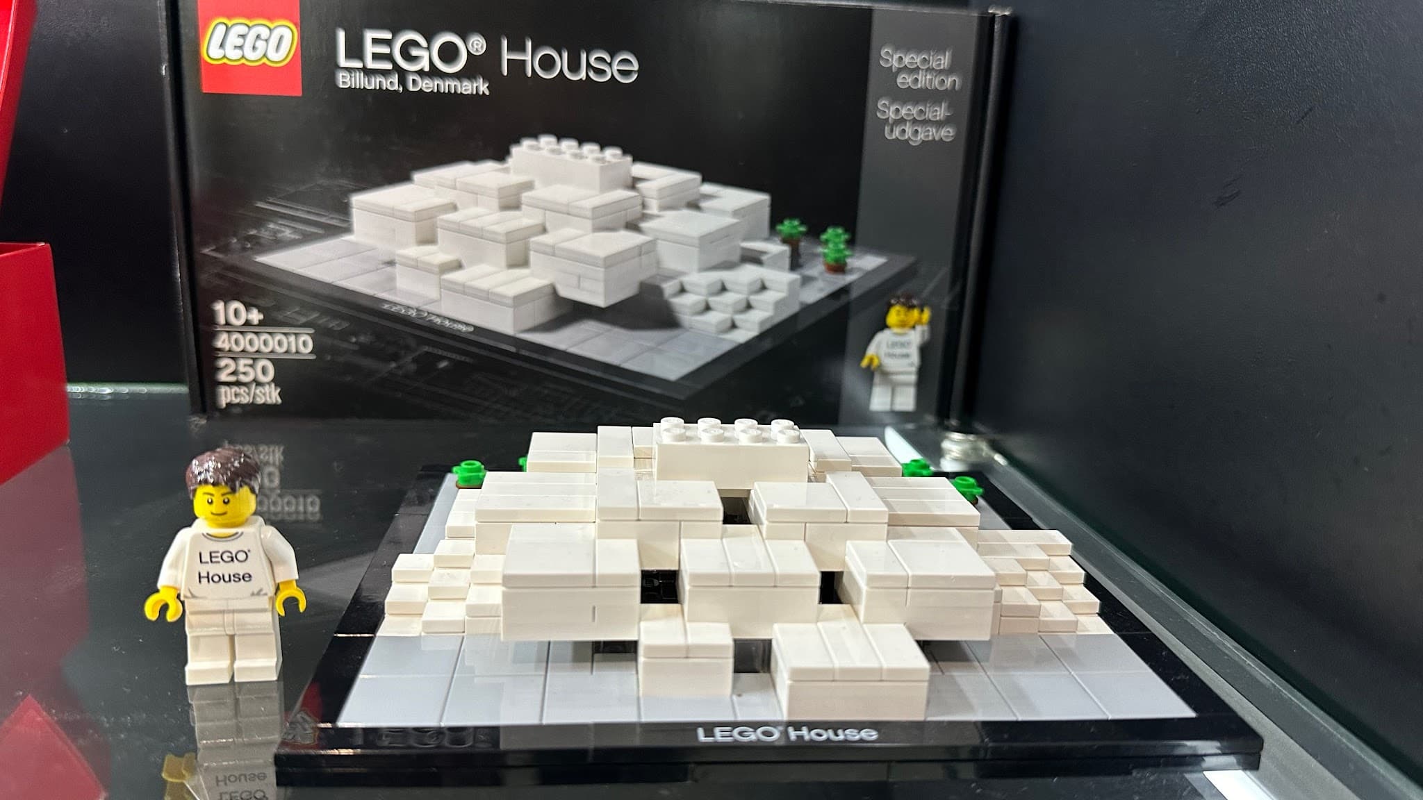 LEGO 4000010 LEGO House