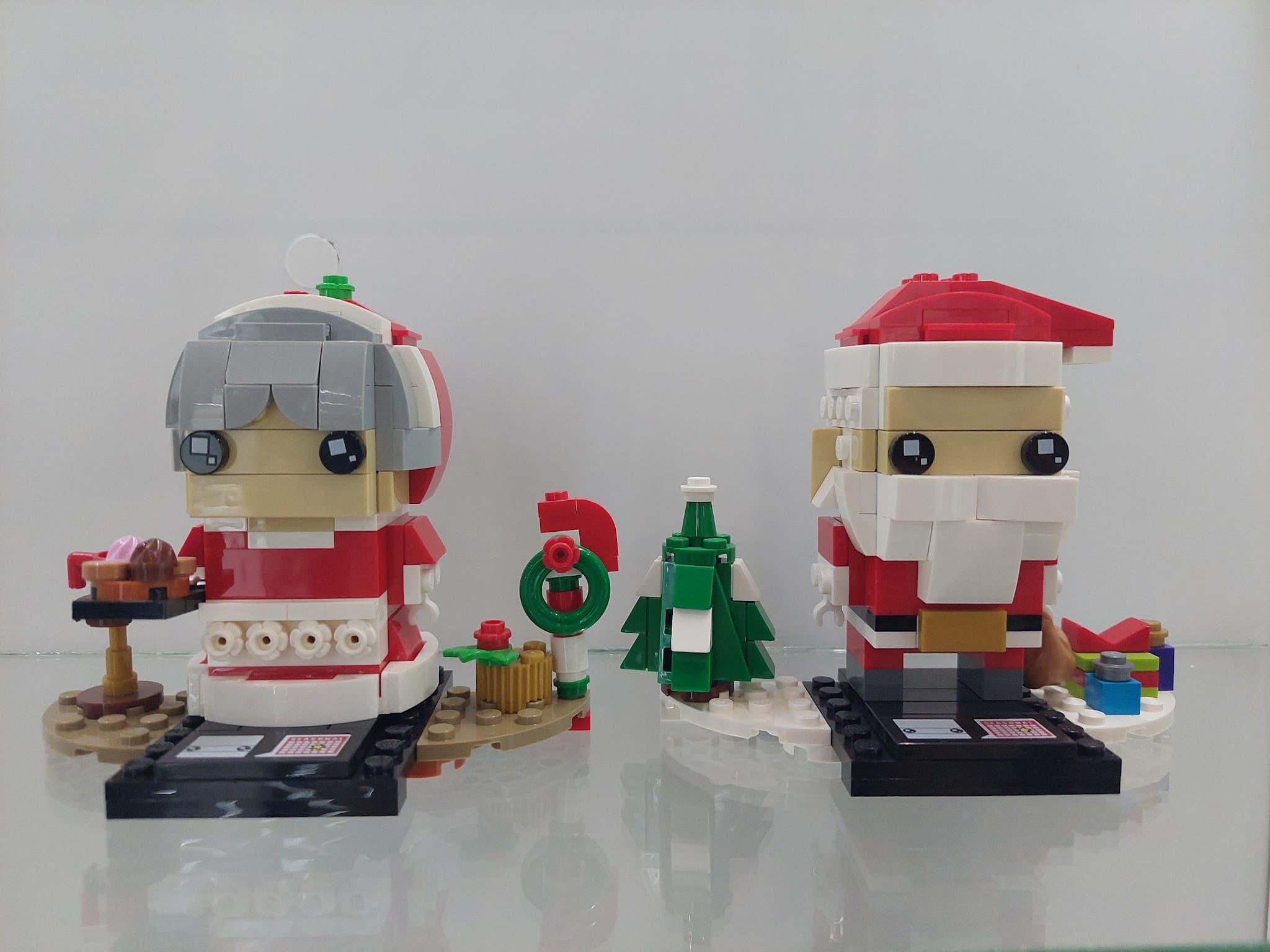 LEGO 40274-1 Mr. & Mrs. Claus