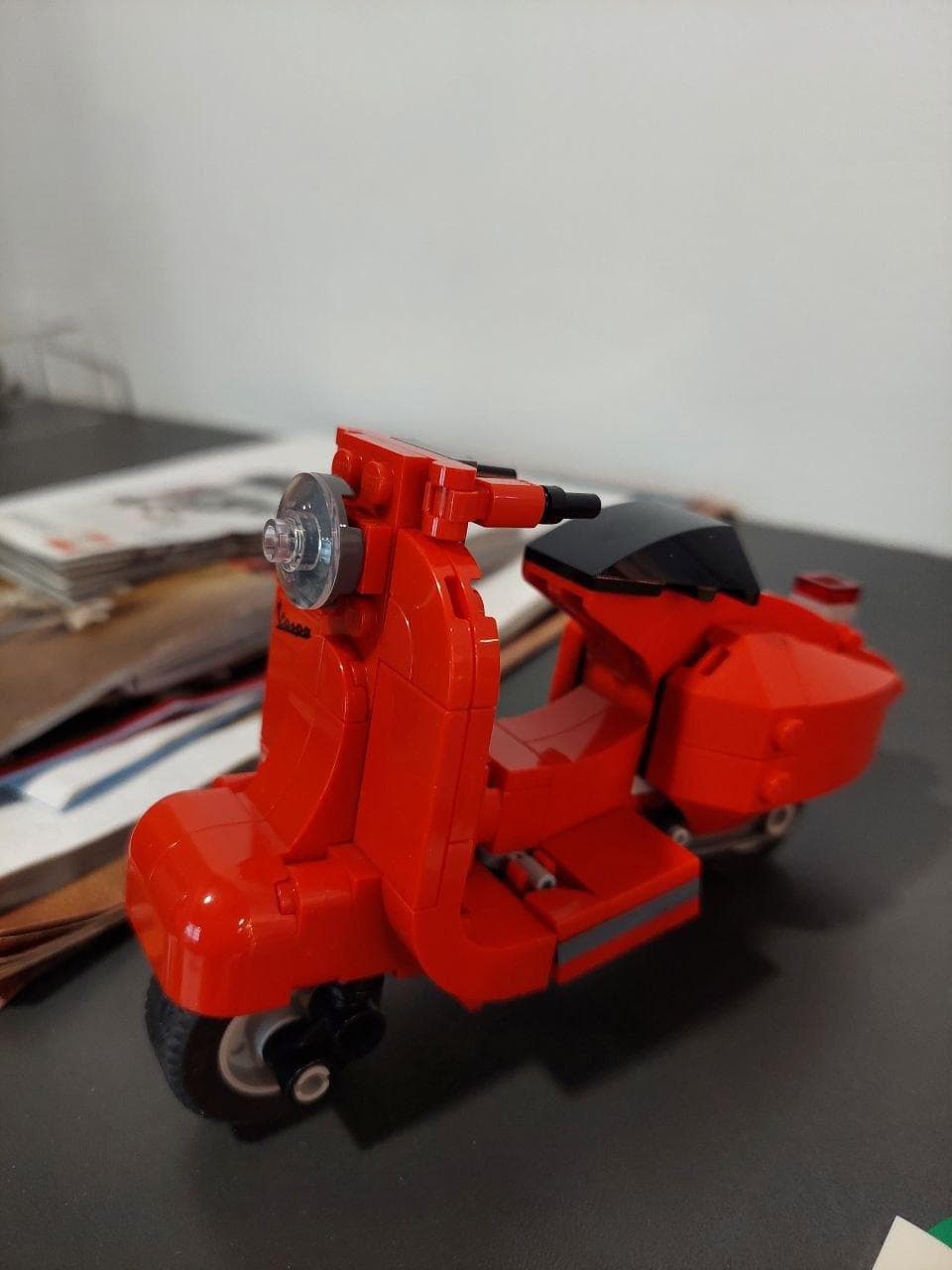 LEGO 40517 Vespa