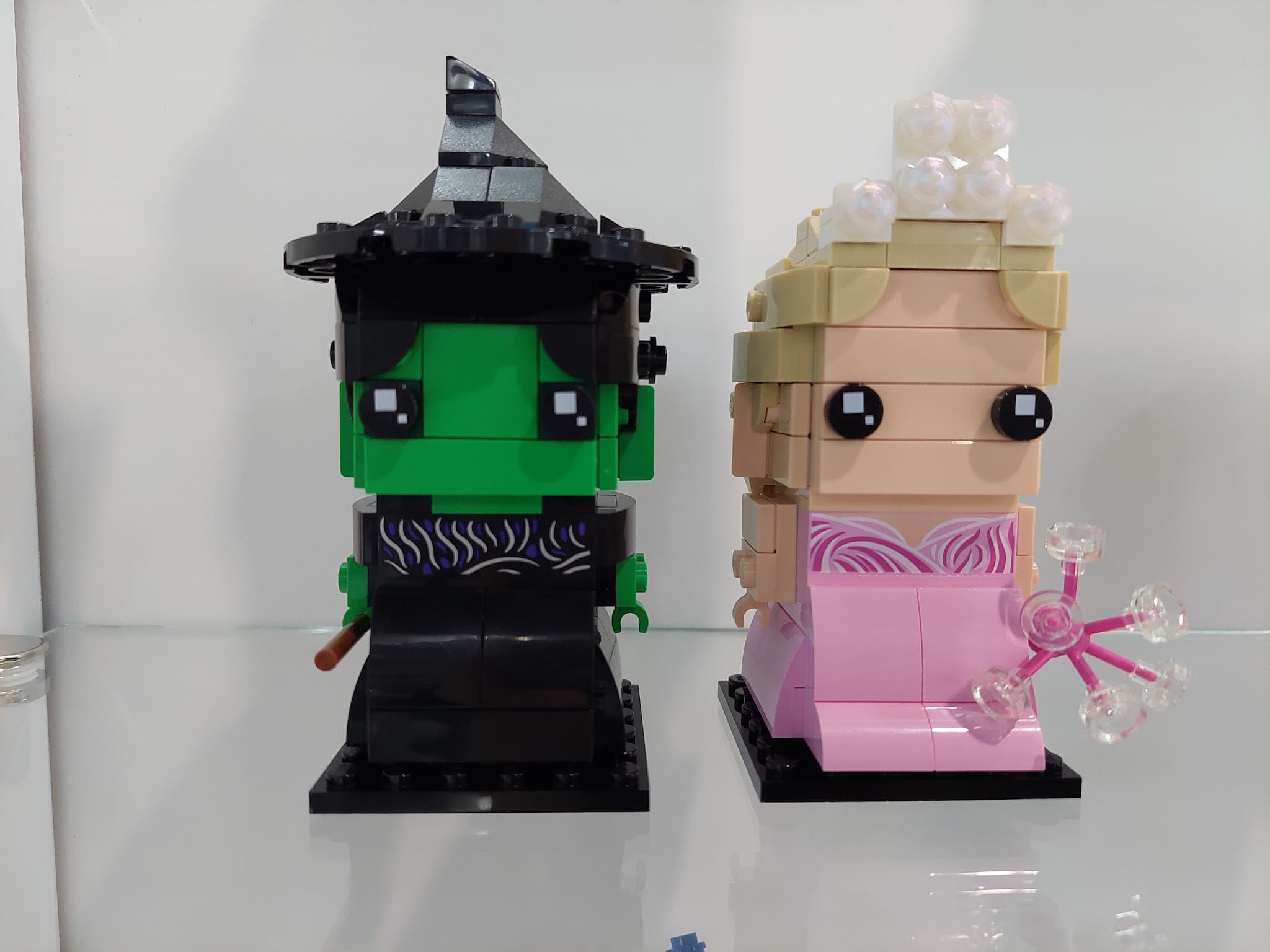 LEGO 40794 Elphaba & Glinda Figures