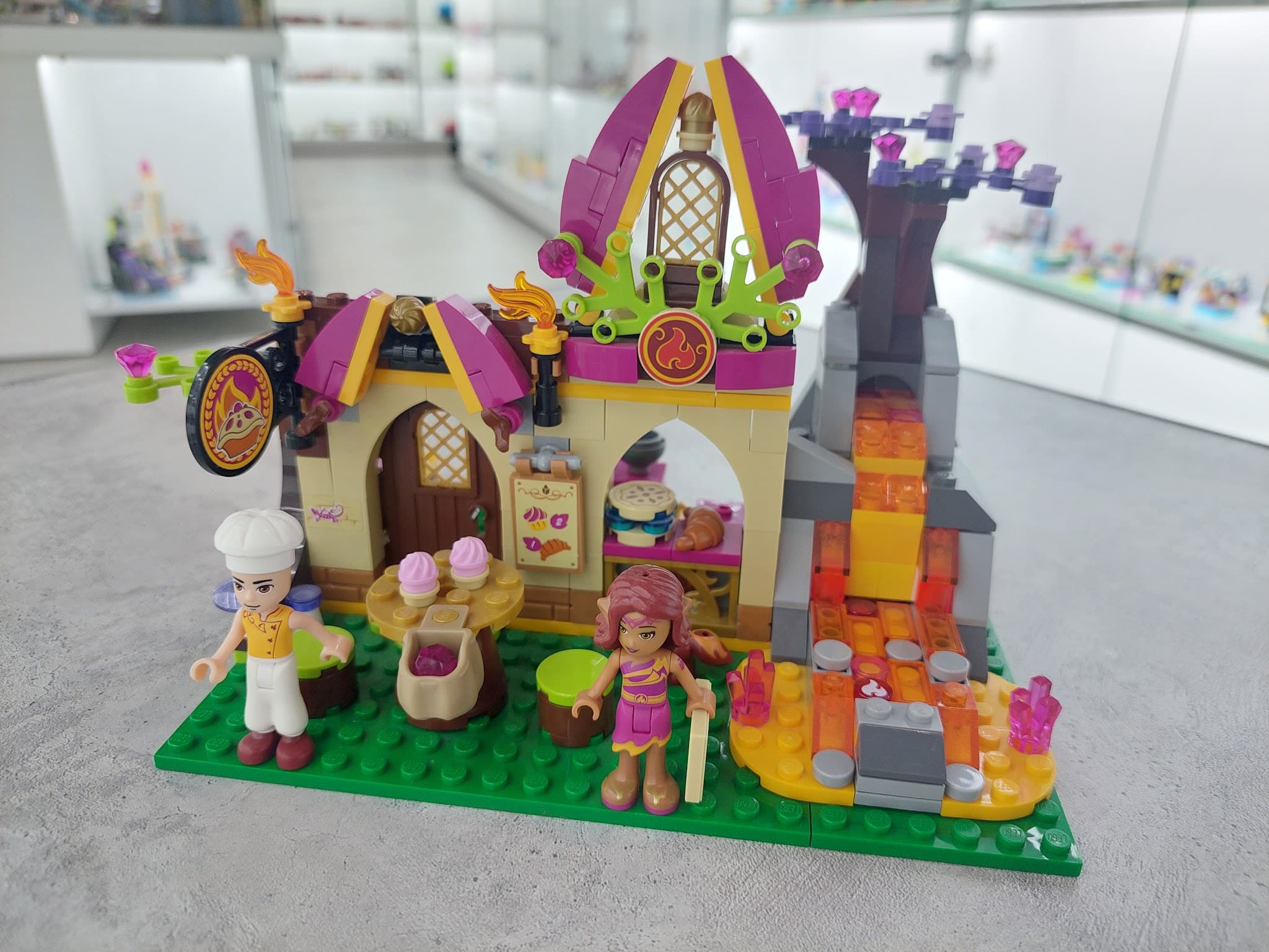 LEGO 41074 Azari and the Magical Bakery