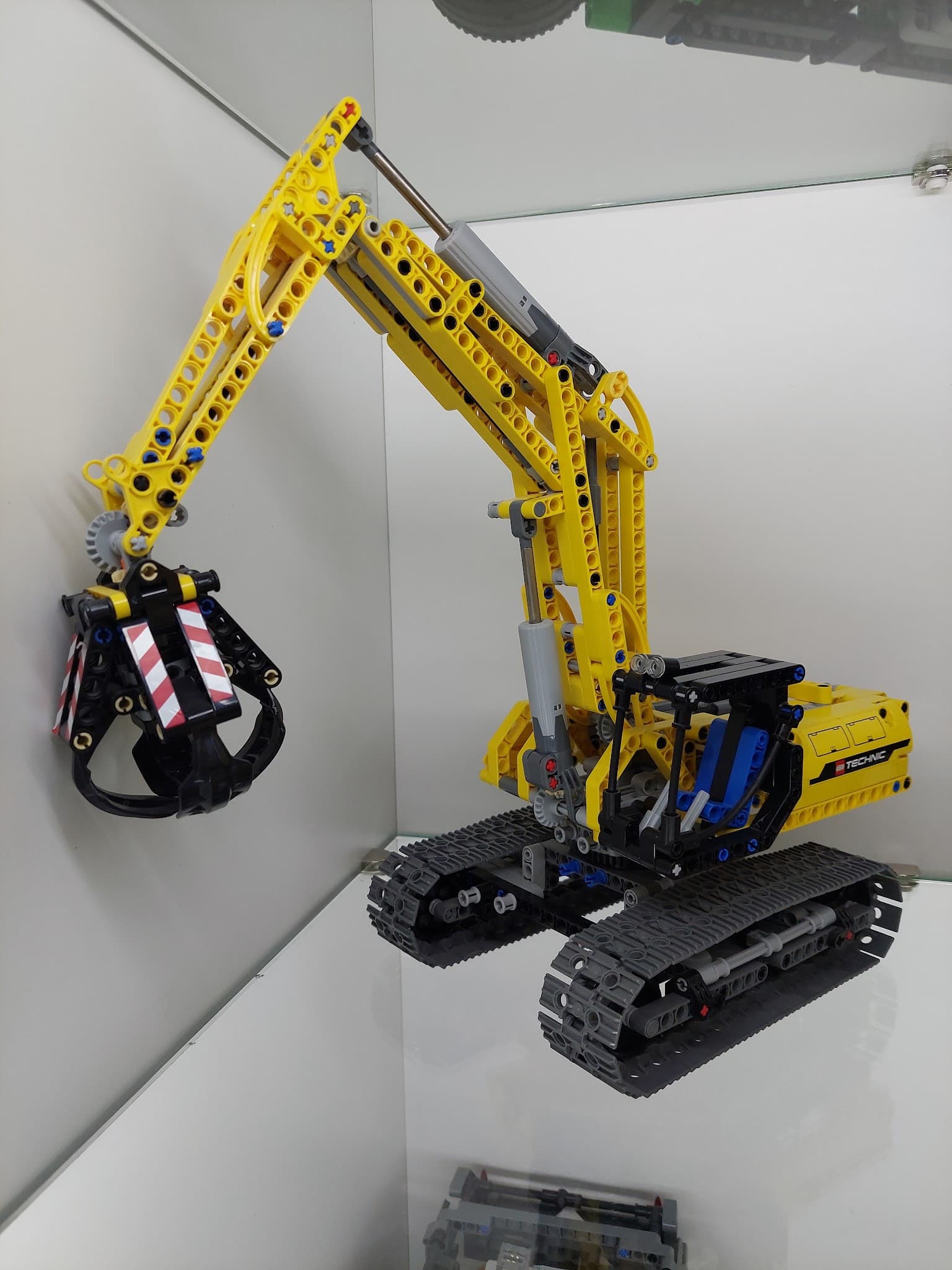 LEGO 42006 Excavator