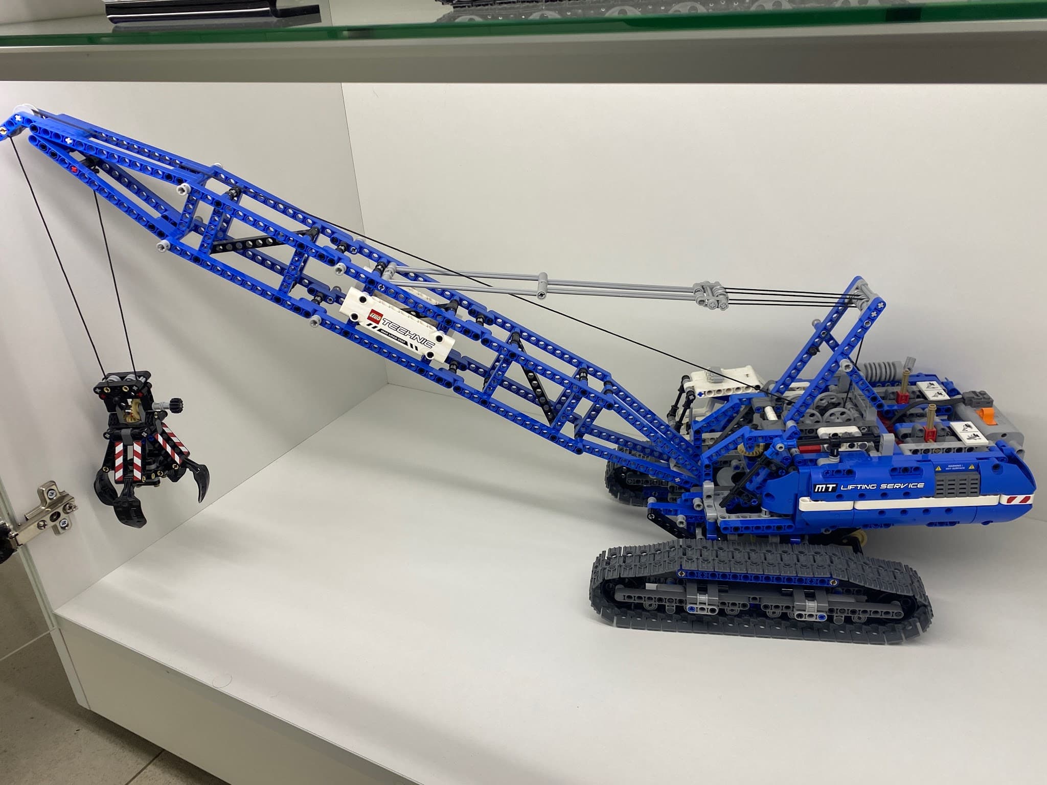 LEGO 42042 Crawler Crane