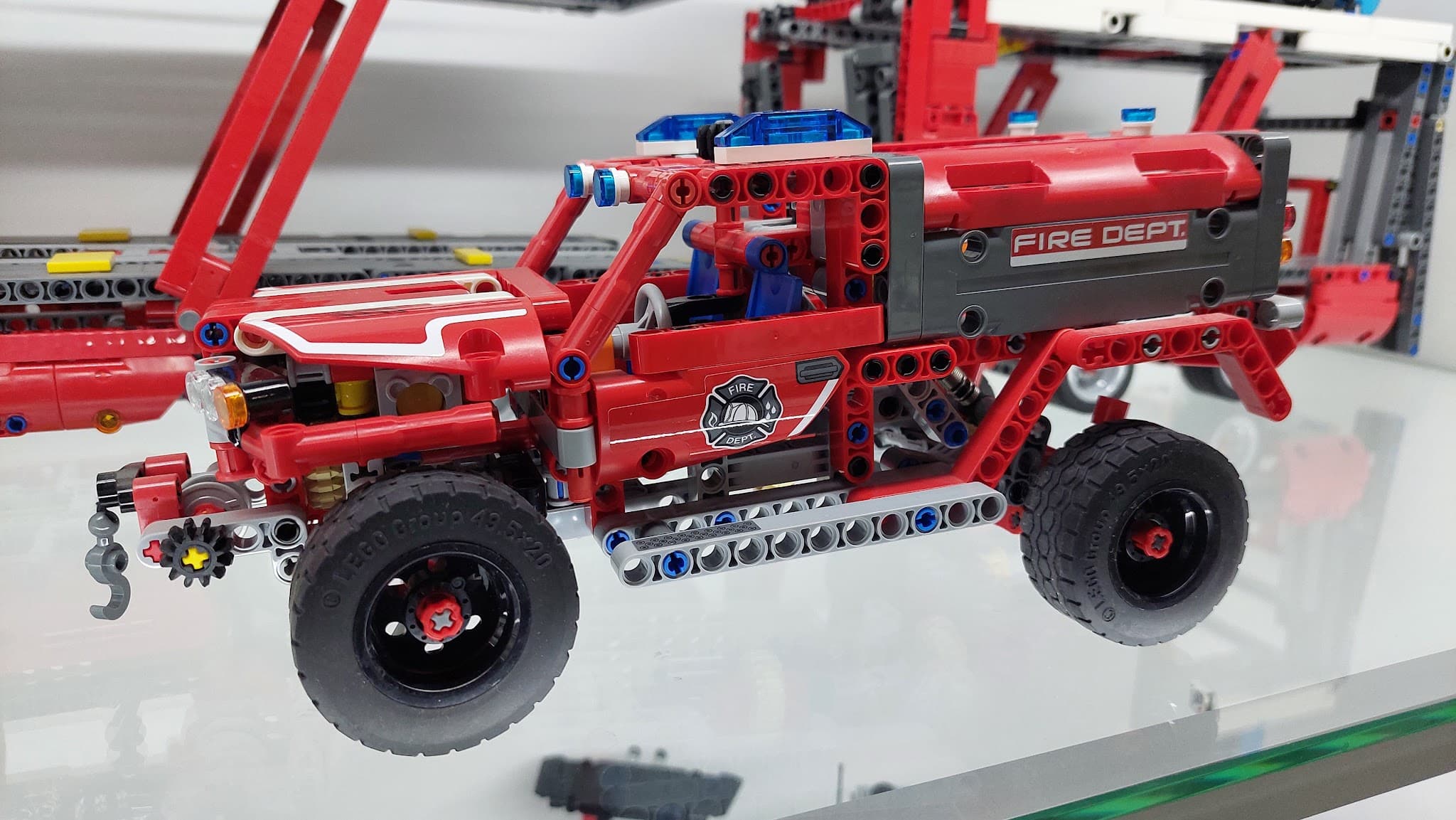 LEGO 42075 First Responder