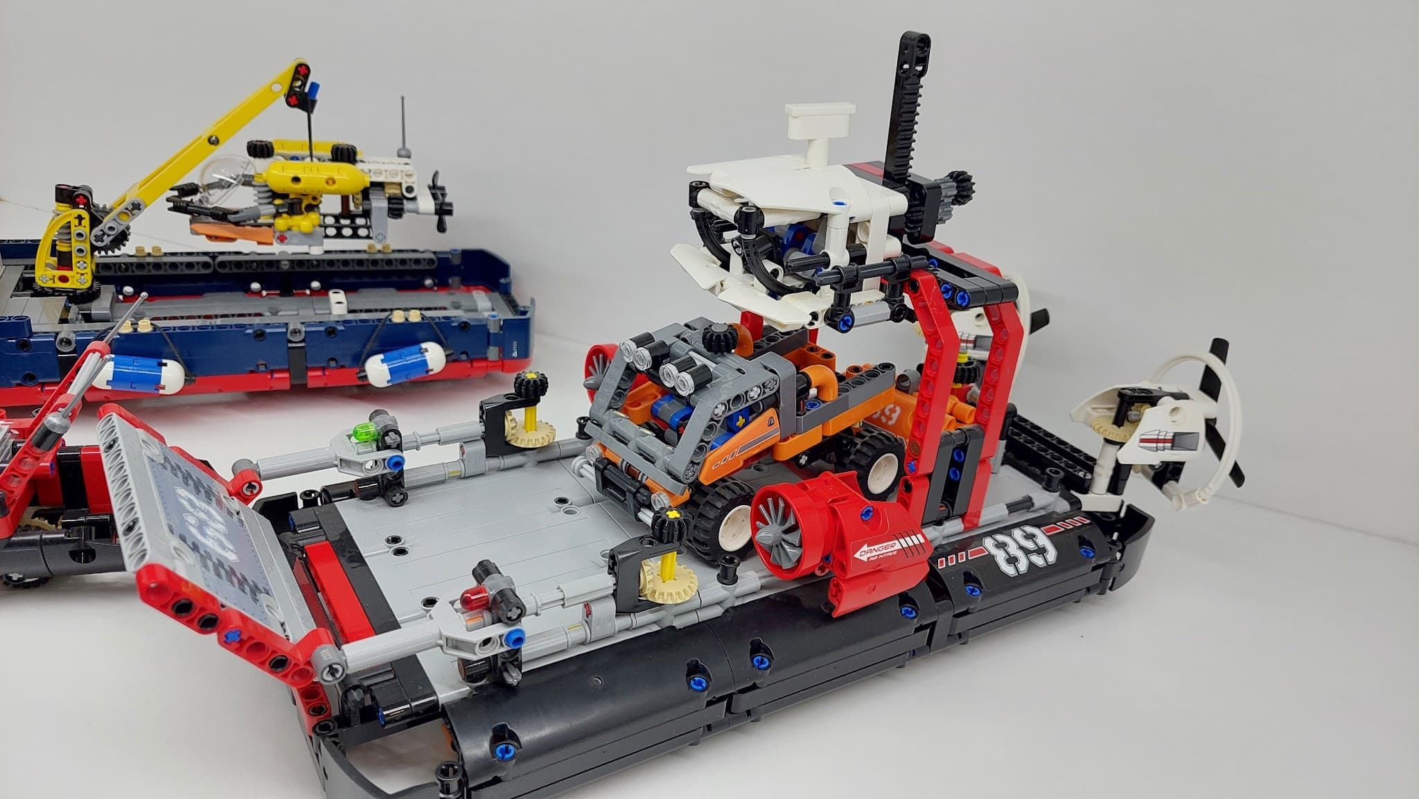 LEGO 42076 Hovercraft