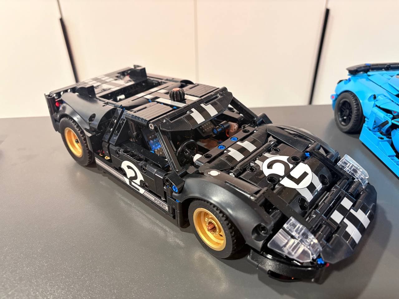 LEGO 42223 1966 Ford GT40 MKII