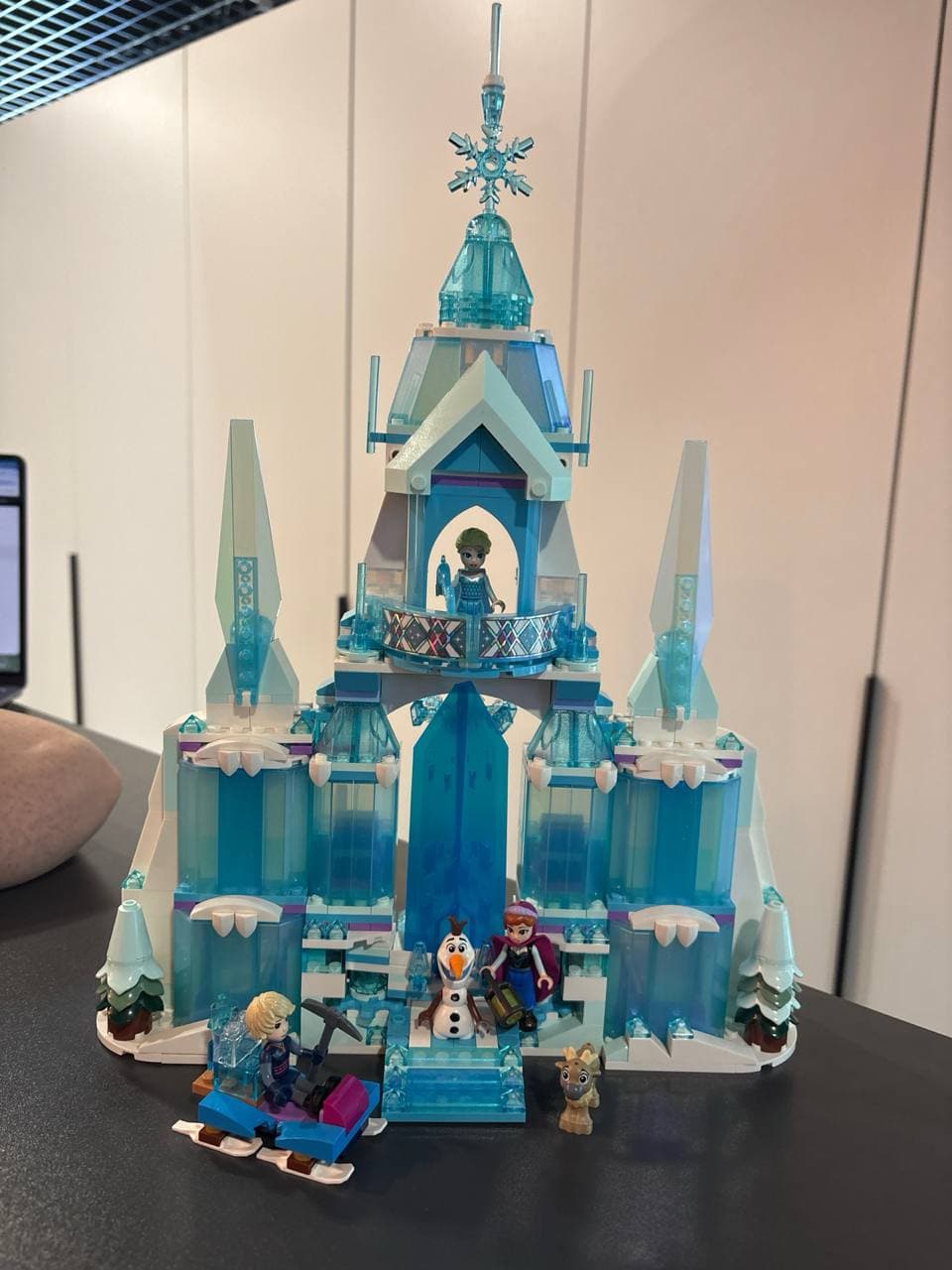 LEGO 43244 Elsa's Ice Palace