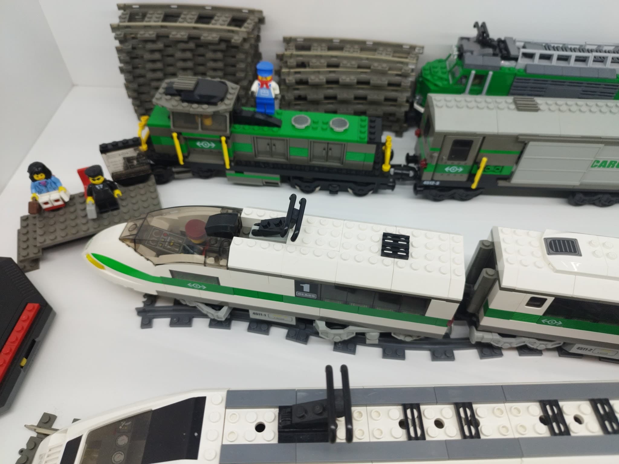 LEGO 4511 High Speed Train