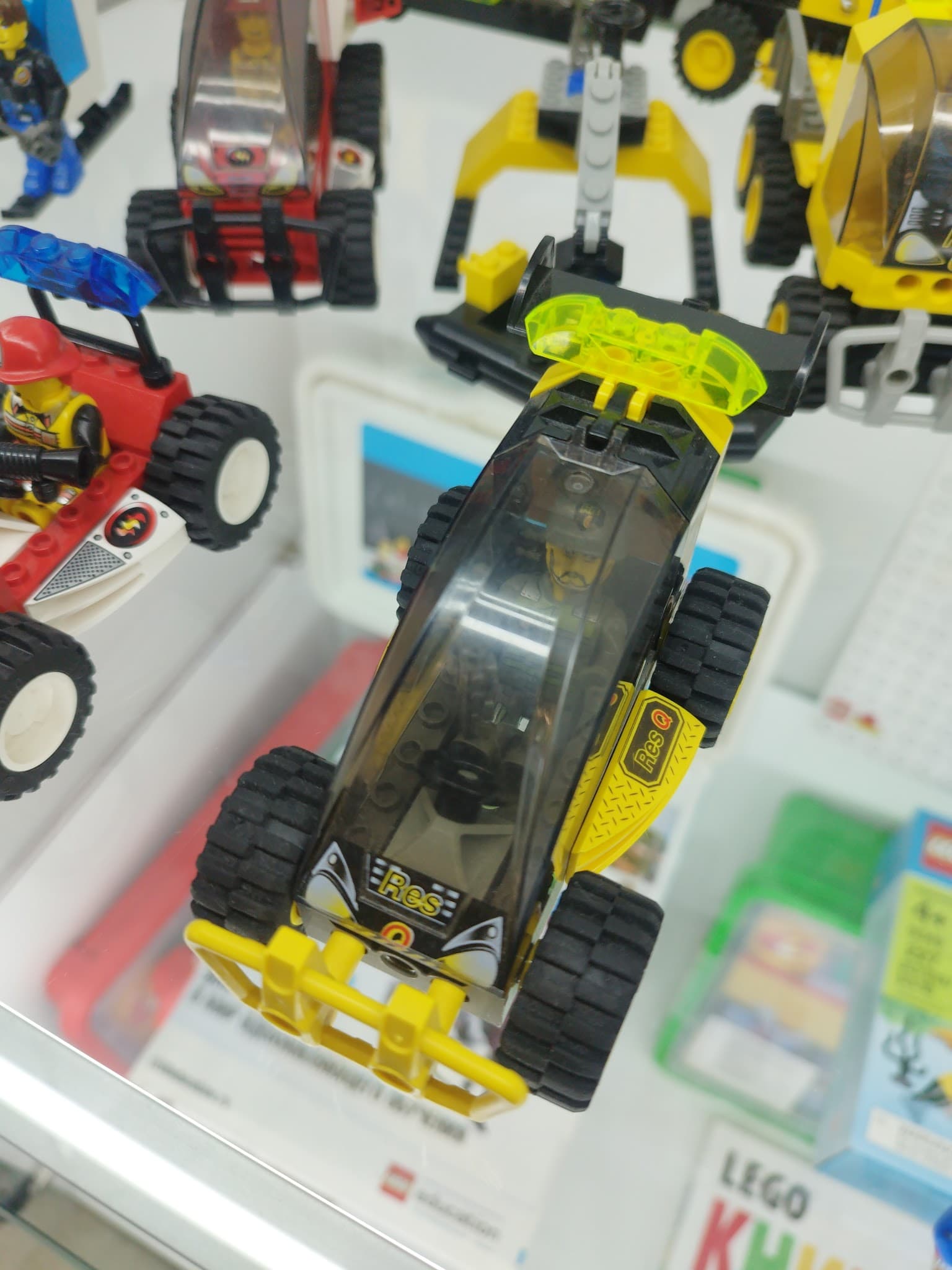 LEGO 4603 Res-Q Wrecker