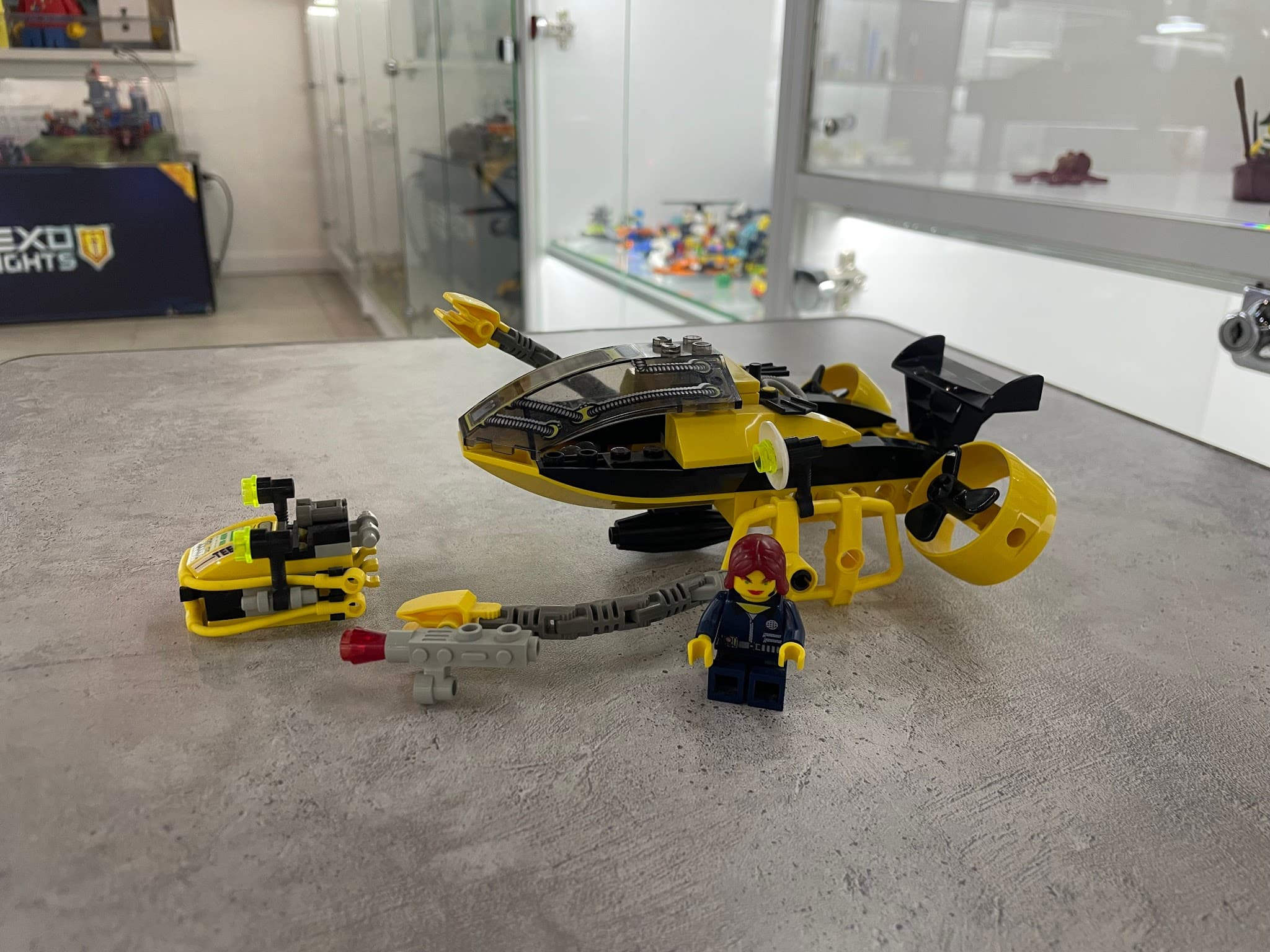LEGO 4792 AT Navigator and ROV