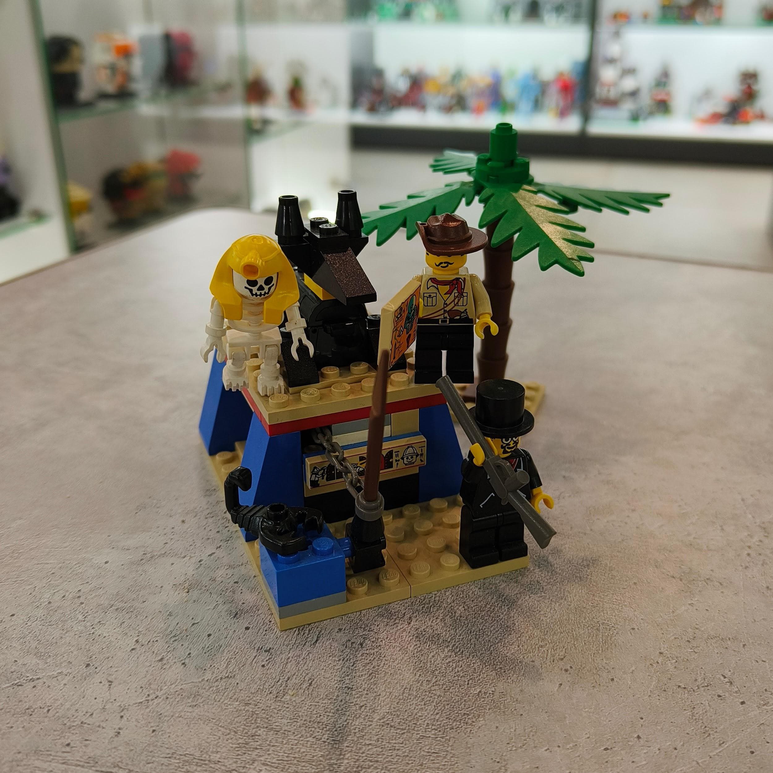 LEGO 5938 Oasis Ambush