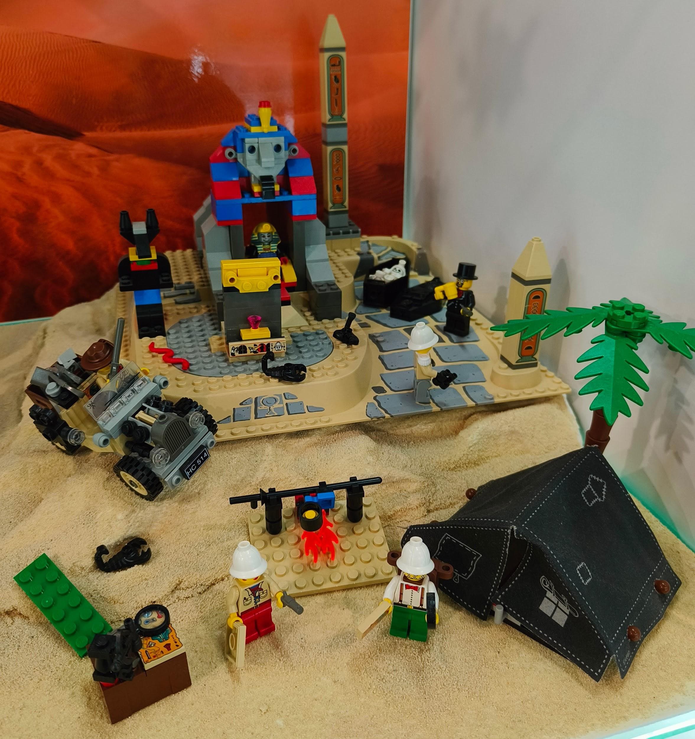 LEGO 5978 Sphinx Secret Surprise