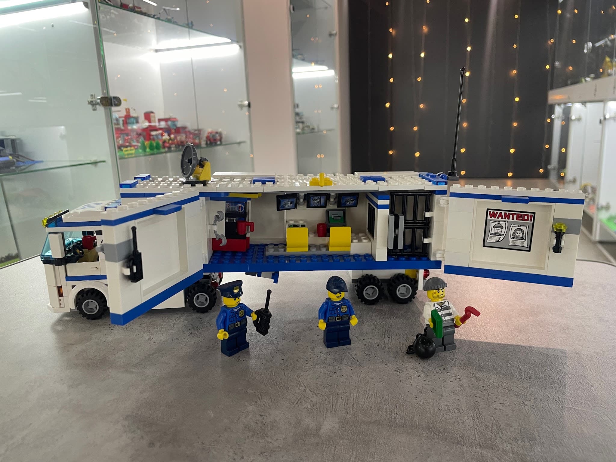 LEGO 60044 Mobile Police Unit