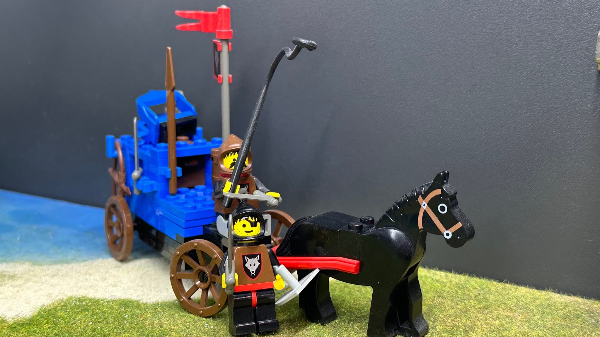 LEGO 6038 Wolfpack Renegades