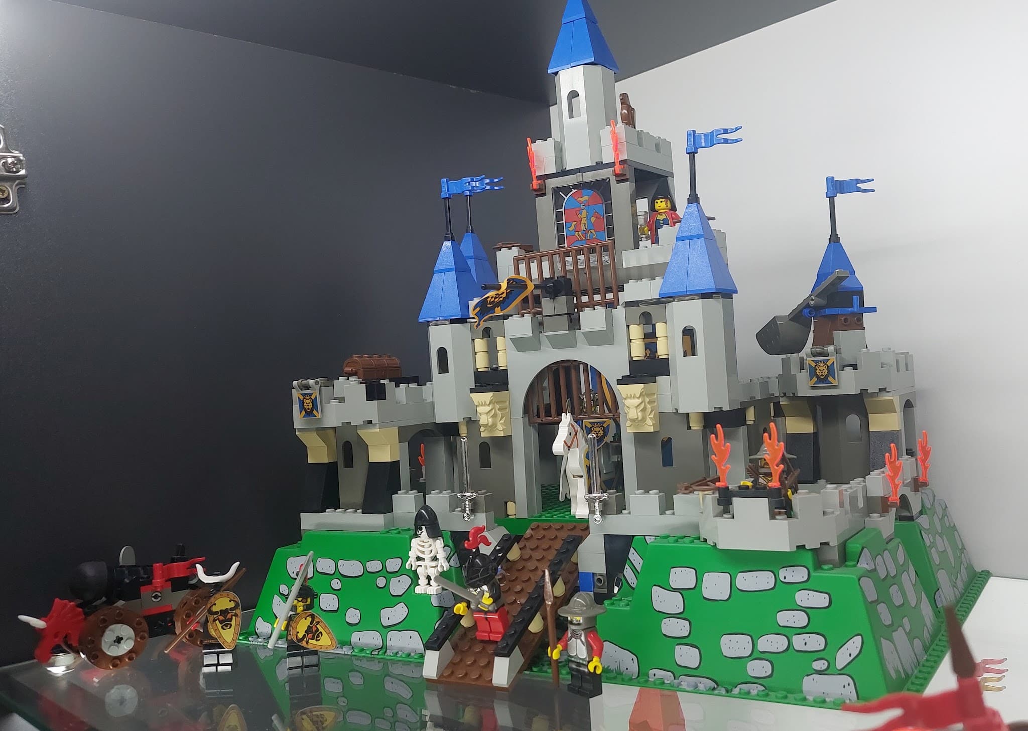 LEGO 6098 King Leo's Castle