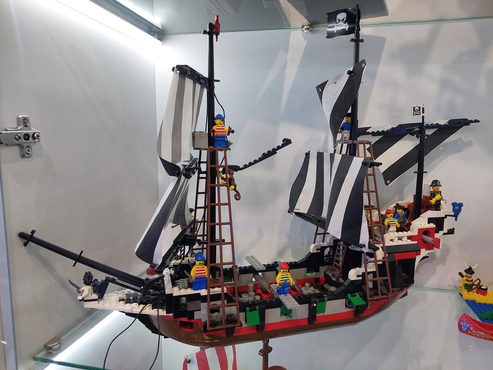 LEGO 6286 Skull's Eye Schooner