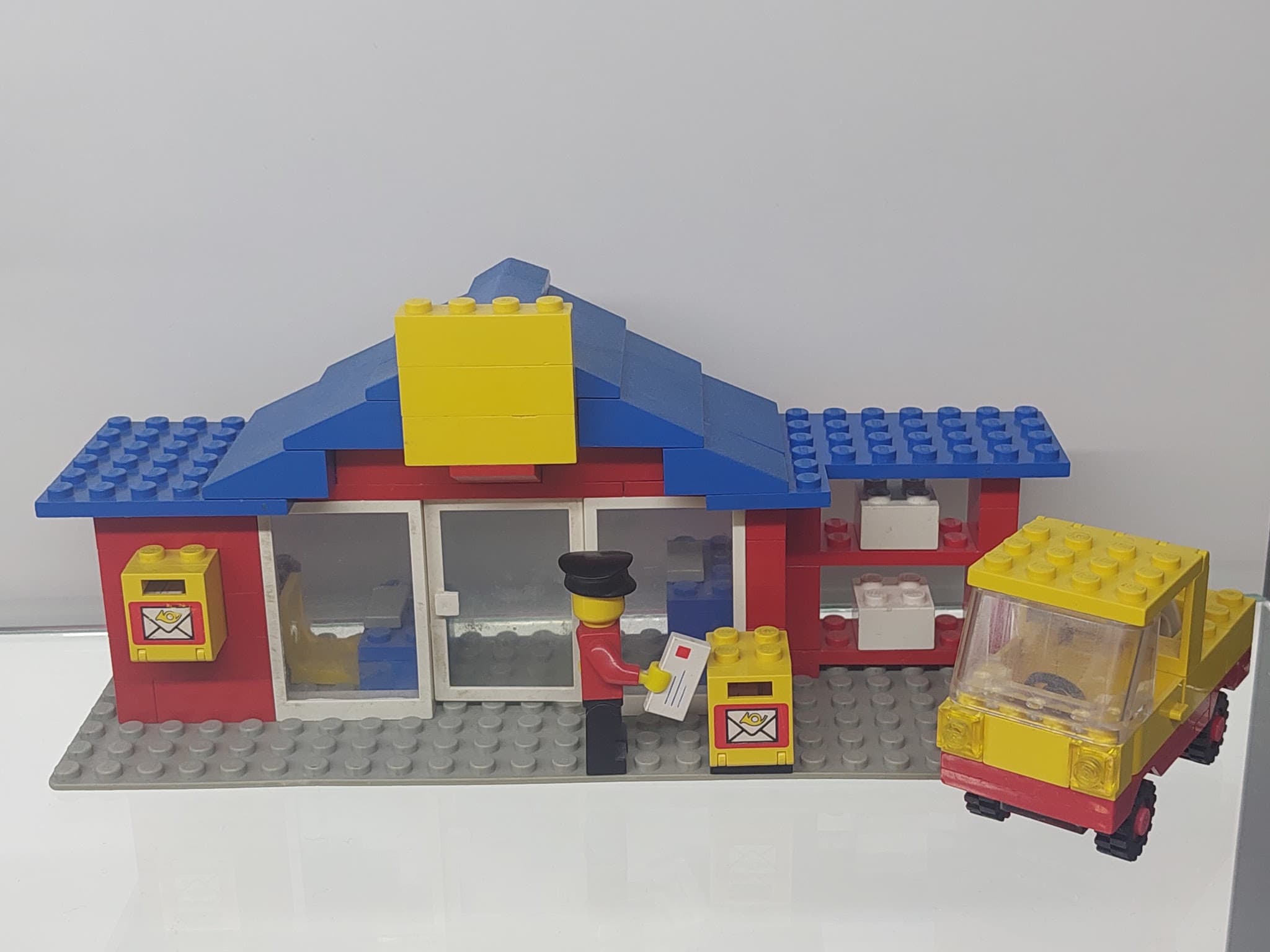 LEGO 6362 Post Office