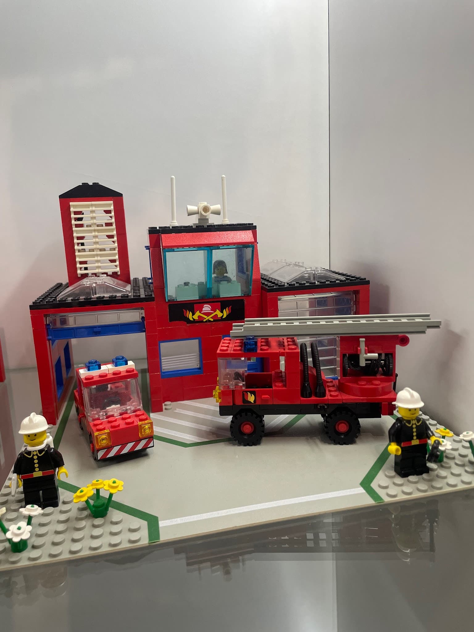 LEGO 6385 Fire House-I