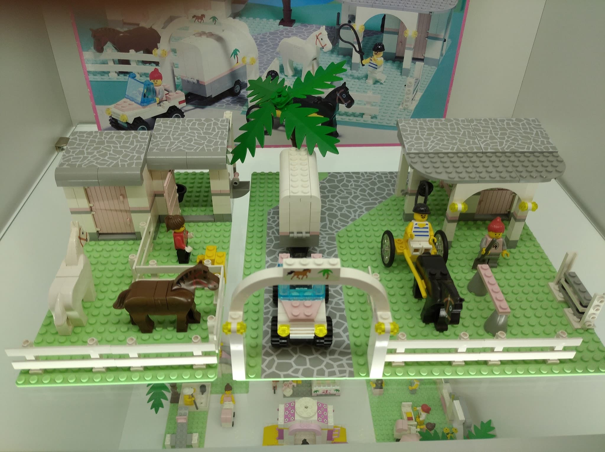 LEGO 6419 Rolling Acres Ranch