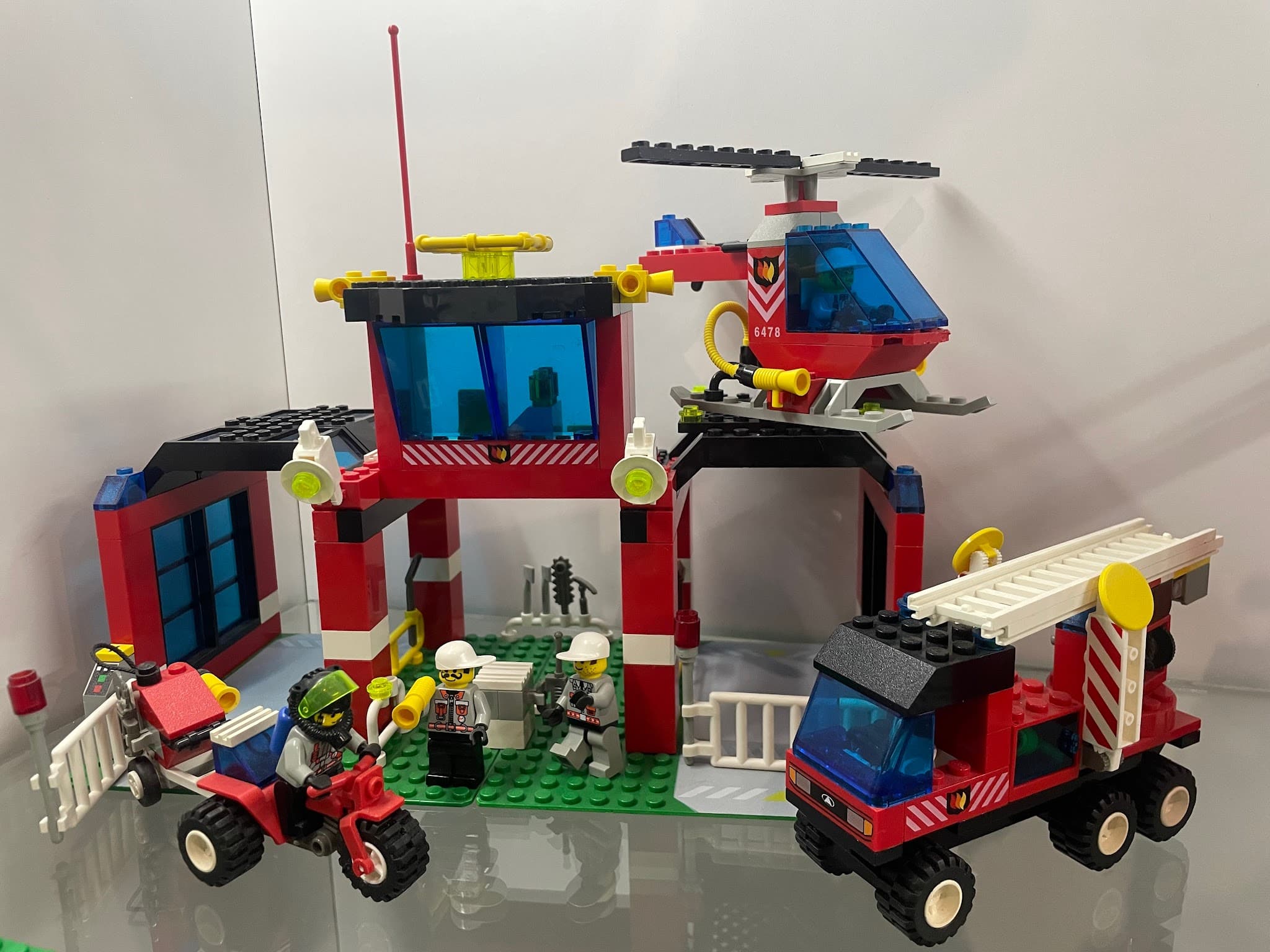 LEGO 6478 Fire Fighters' HQ