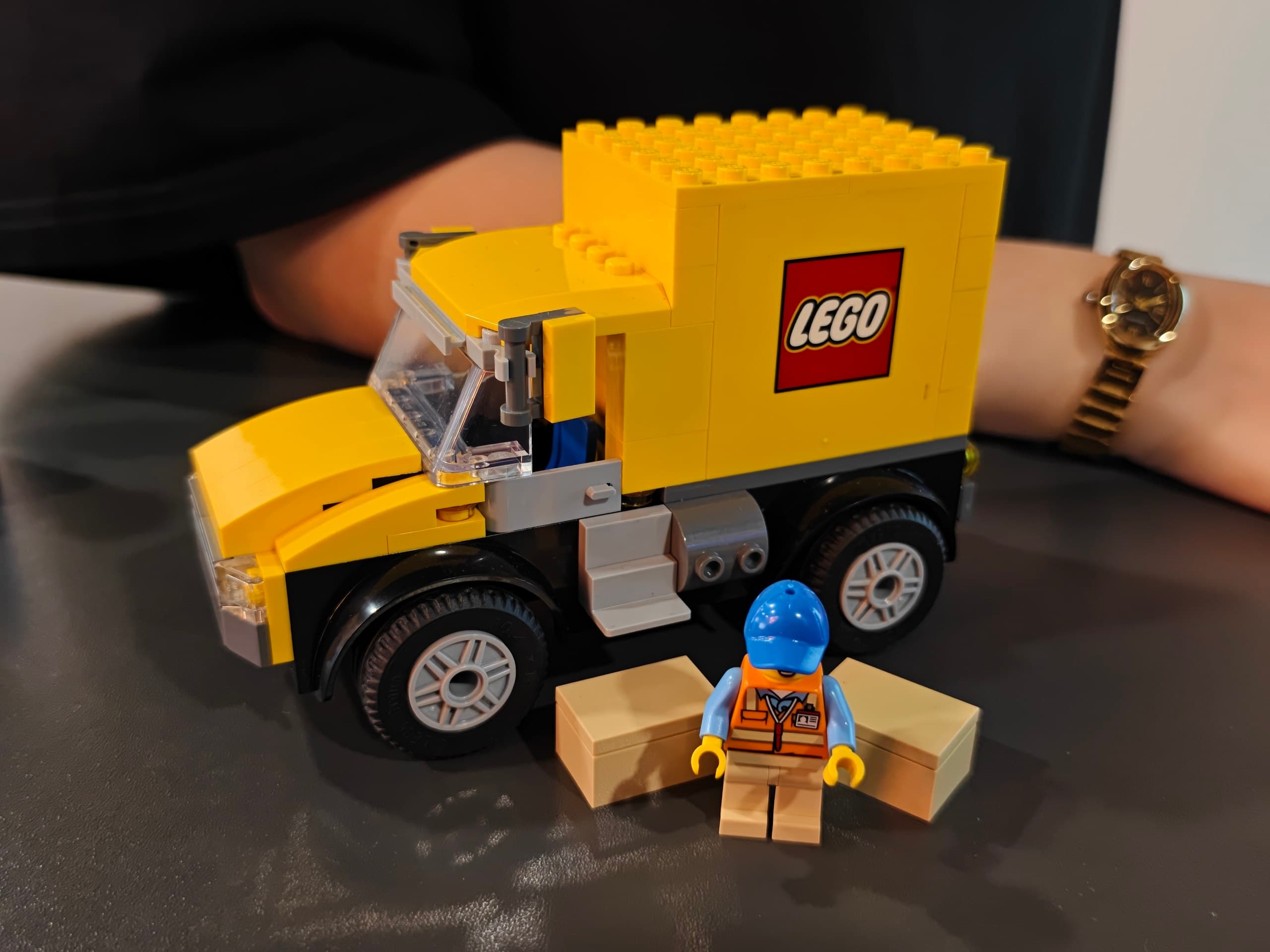 LEGO 6509416 LEGO Delivery Truck