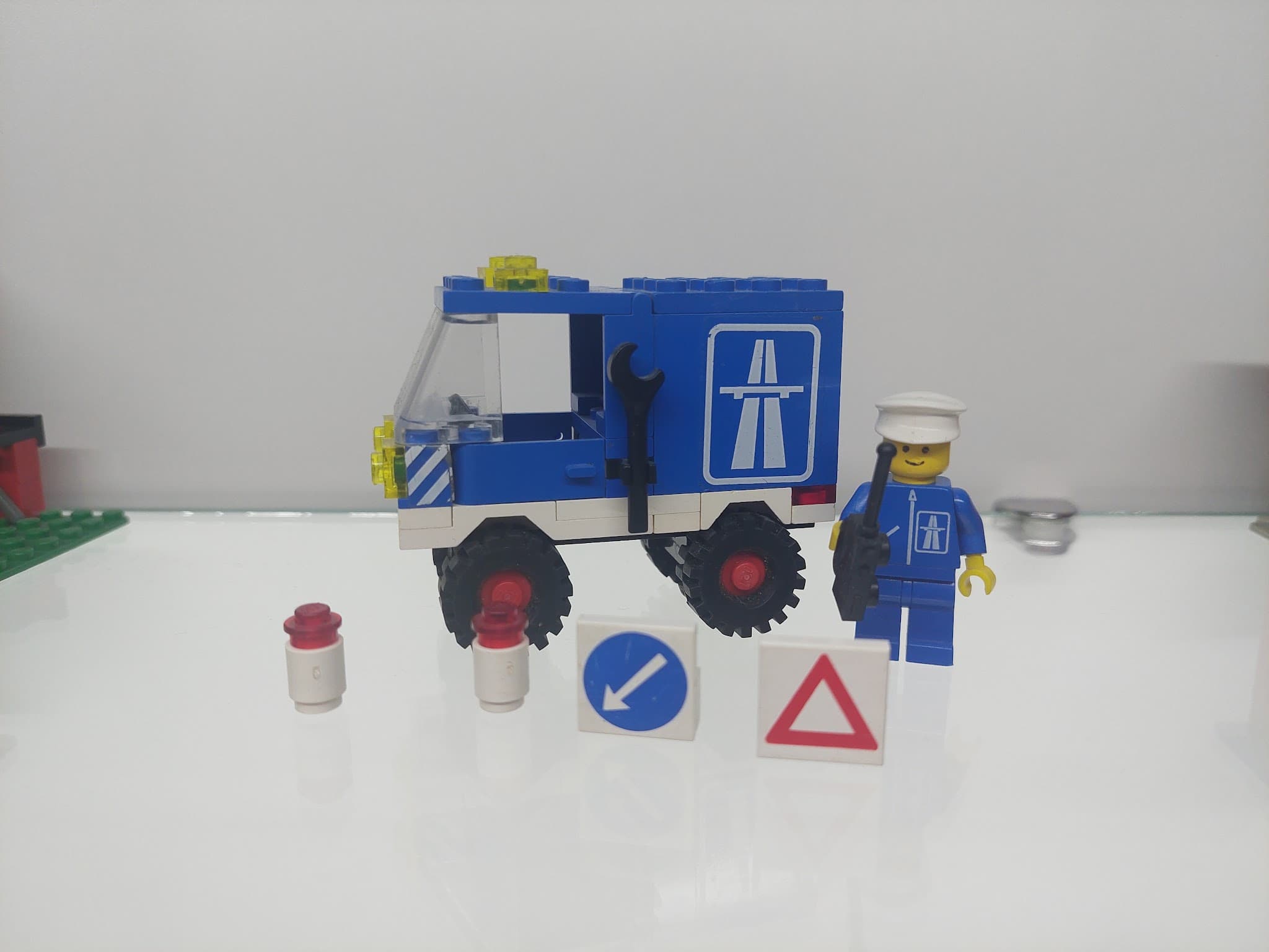 LEGO 6653 Highway Maintenance Truck
