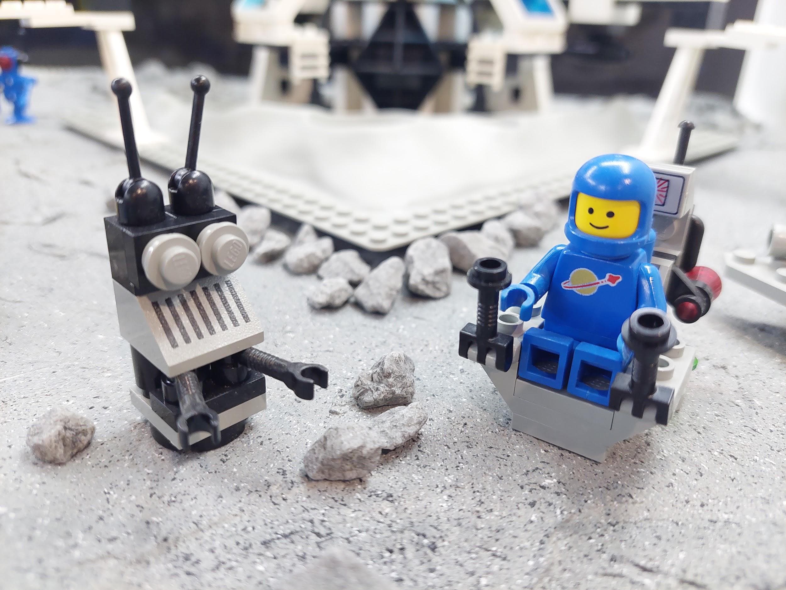 LEGO 6809 XT-5 and Droid