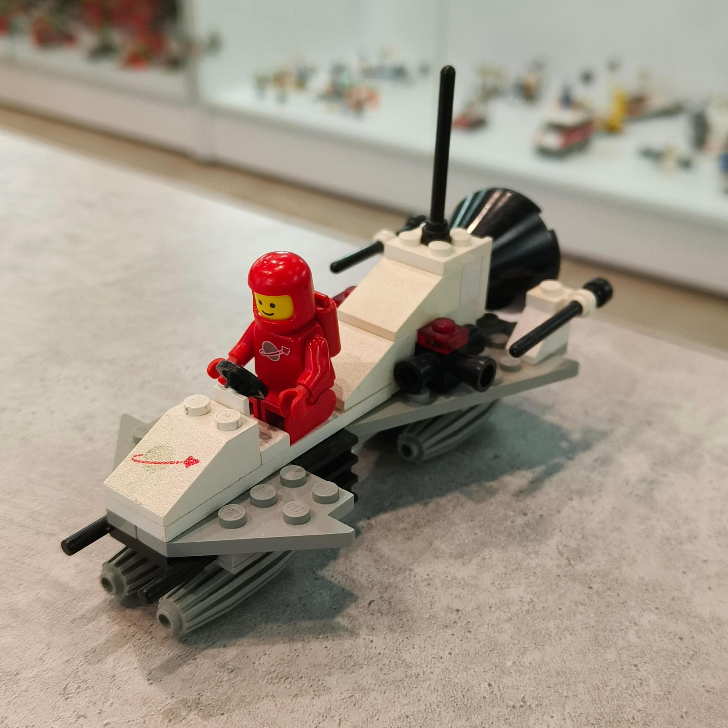 LEGO 6842 Small Space Shuttle Craft