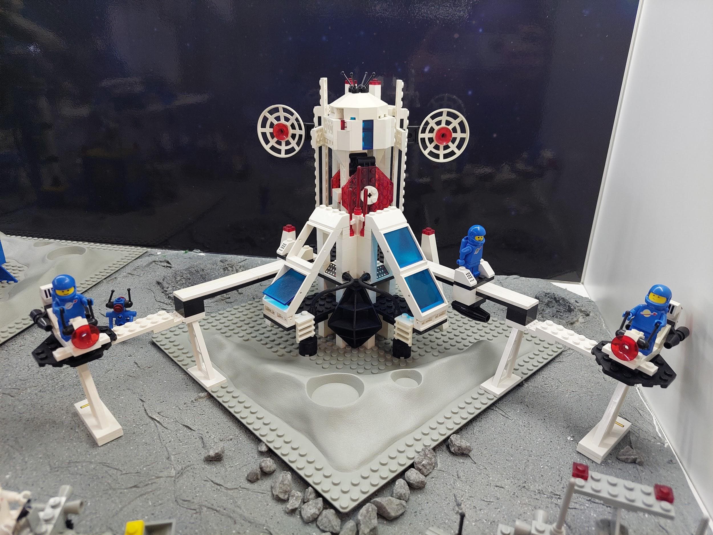LEGO 6972 Polaris I Space Lab