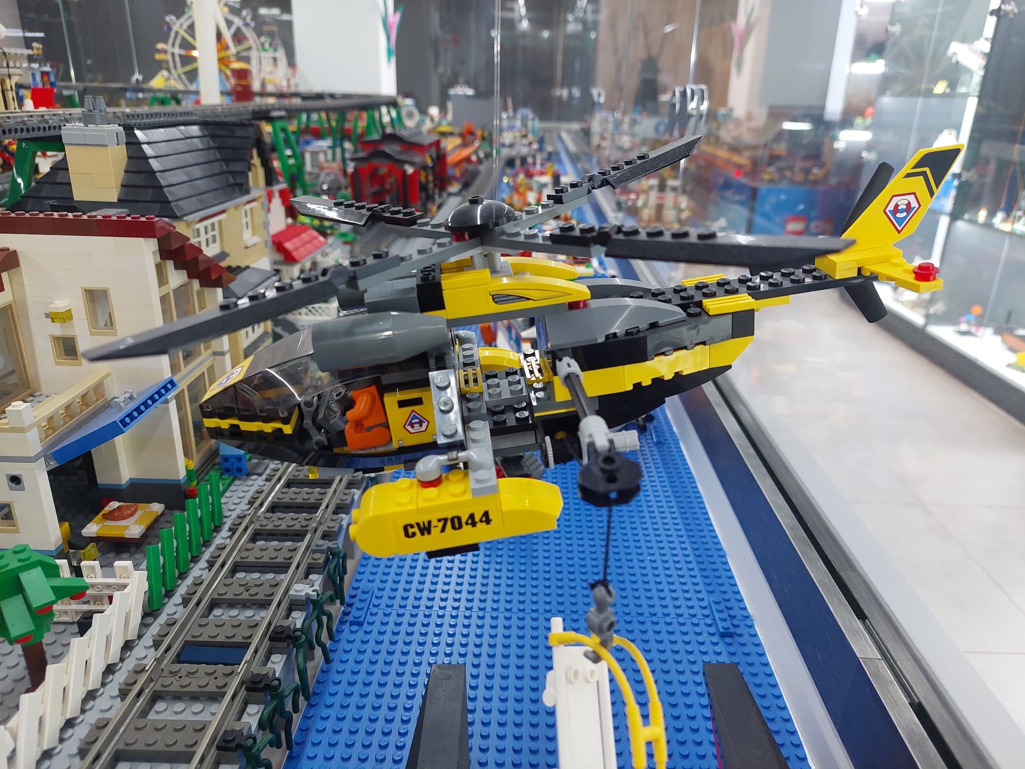 LEGO 7044 Rescue Chopper