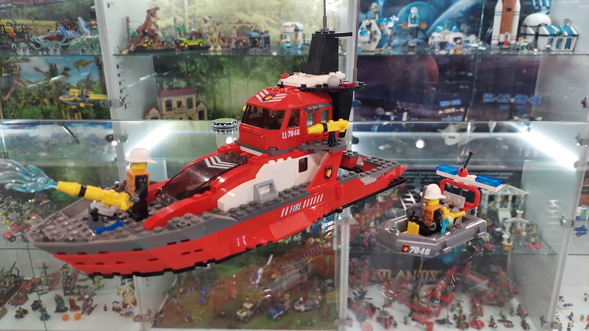 LEGO 7046 Fire Command Craft