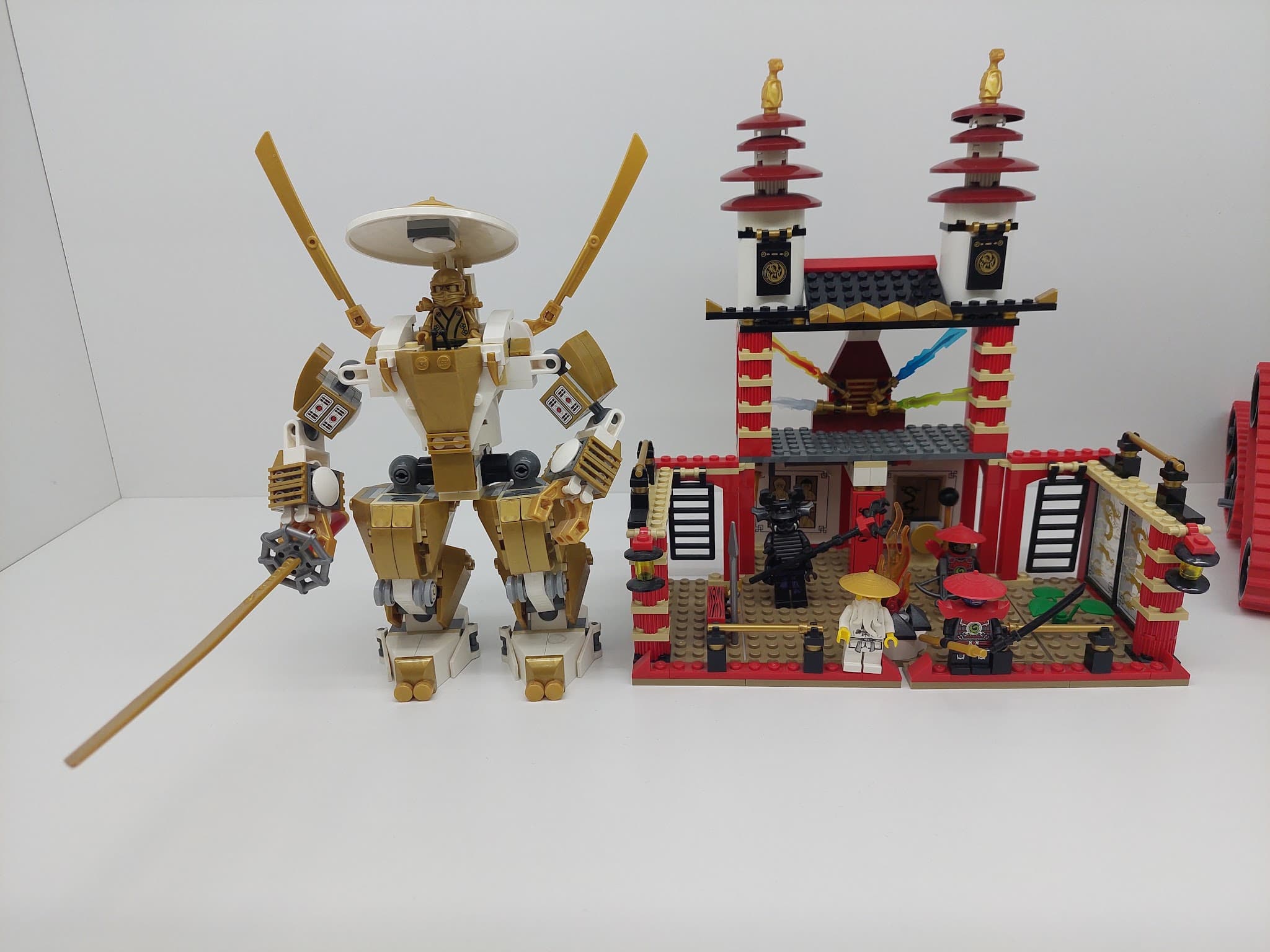 LEGO 70505 Temple of Light
