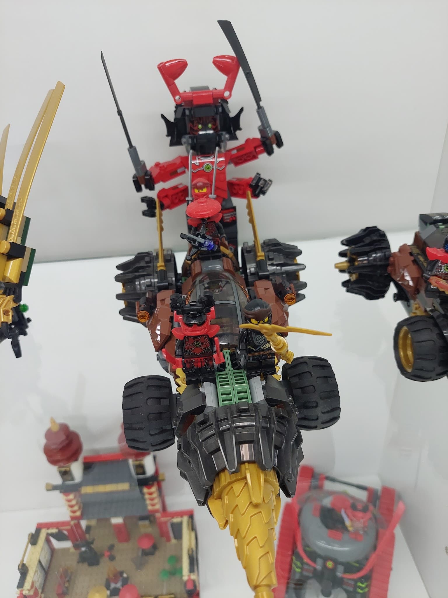 LEGO 70669 Cole's Earth Driller