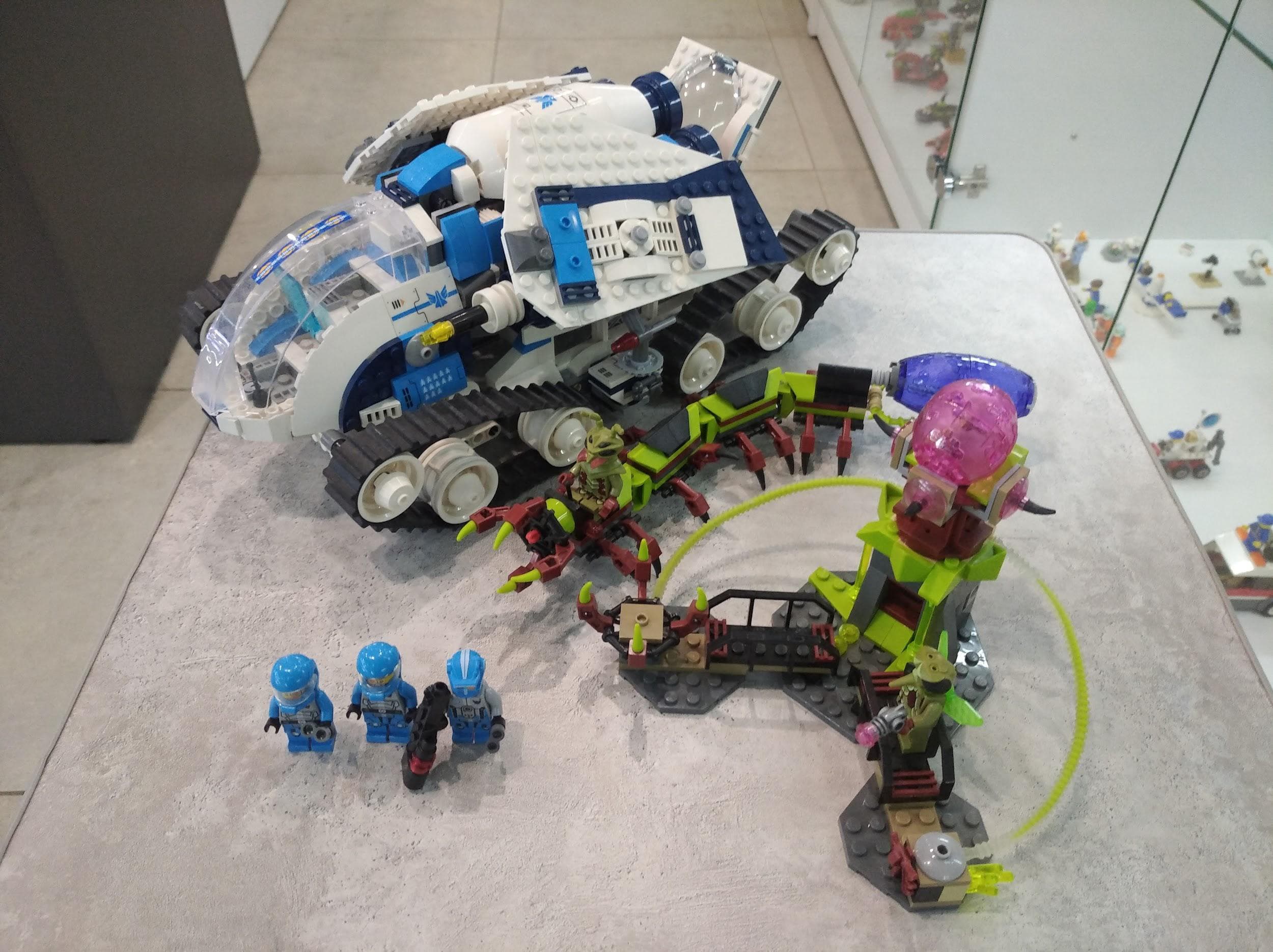 LEGO 70709 Galactic Titan