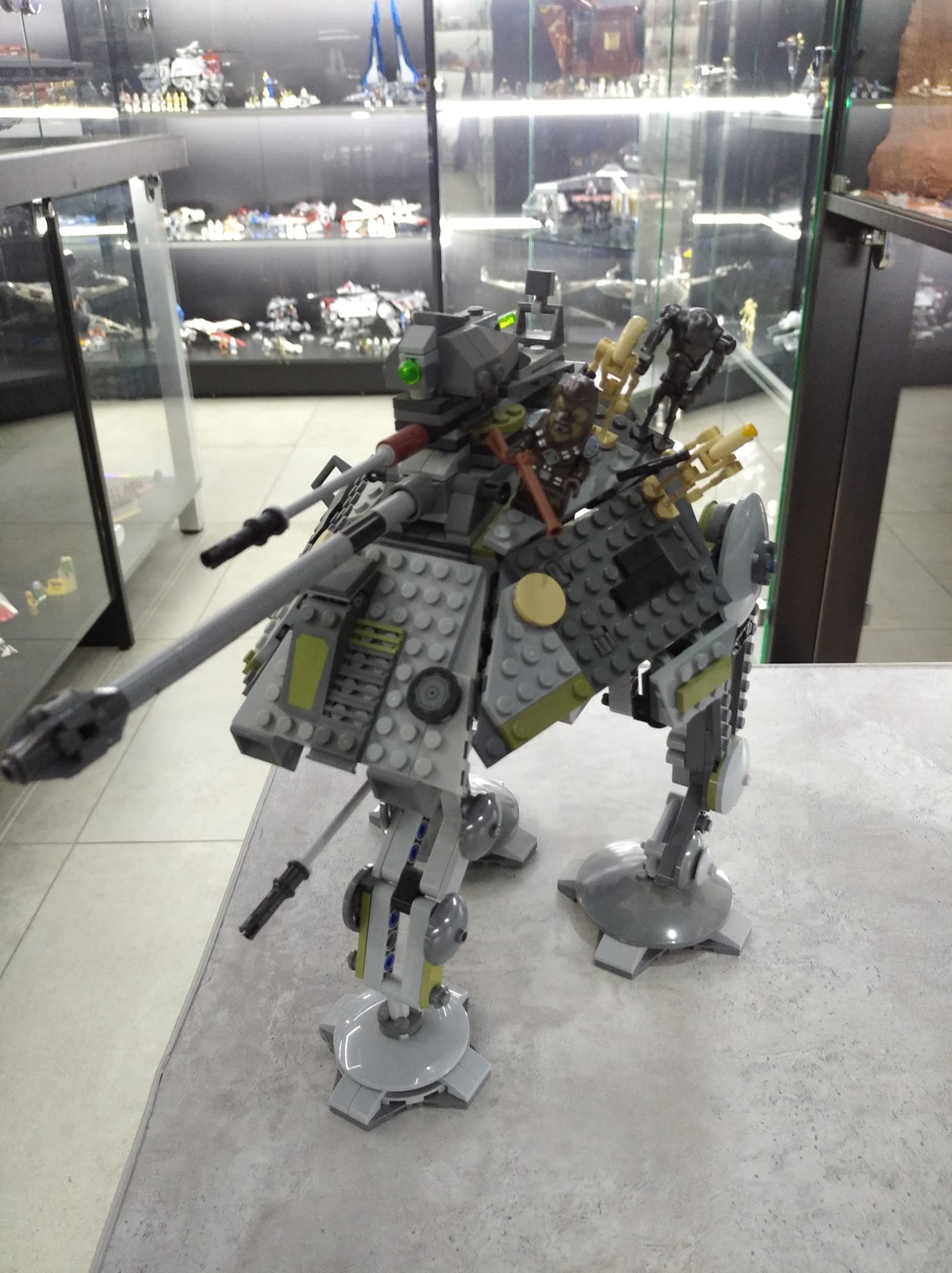 LEGO 75043 AT-AP