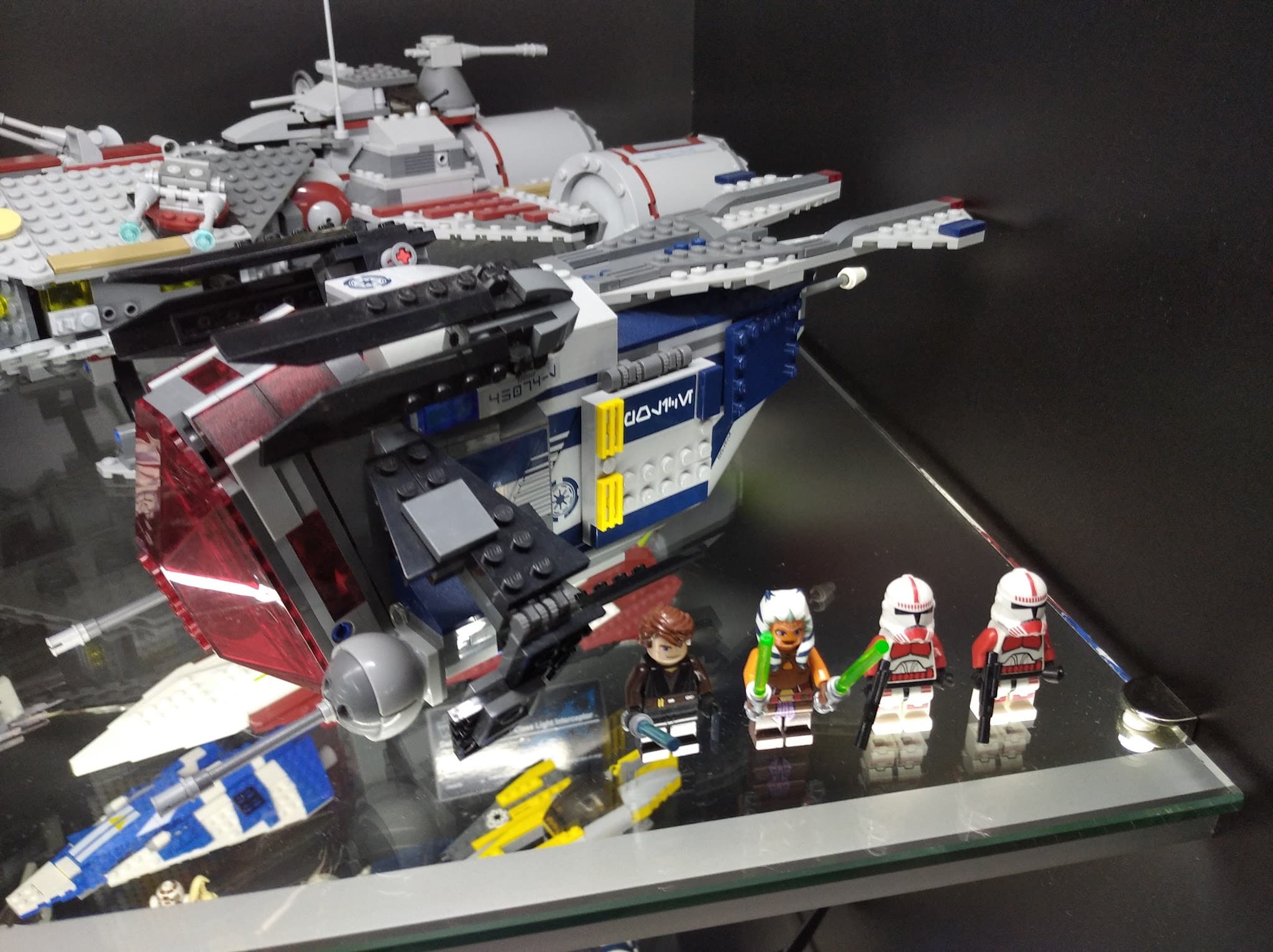 LEGO 75046 Coruscant Police Gunship