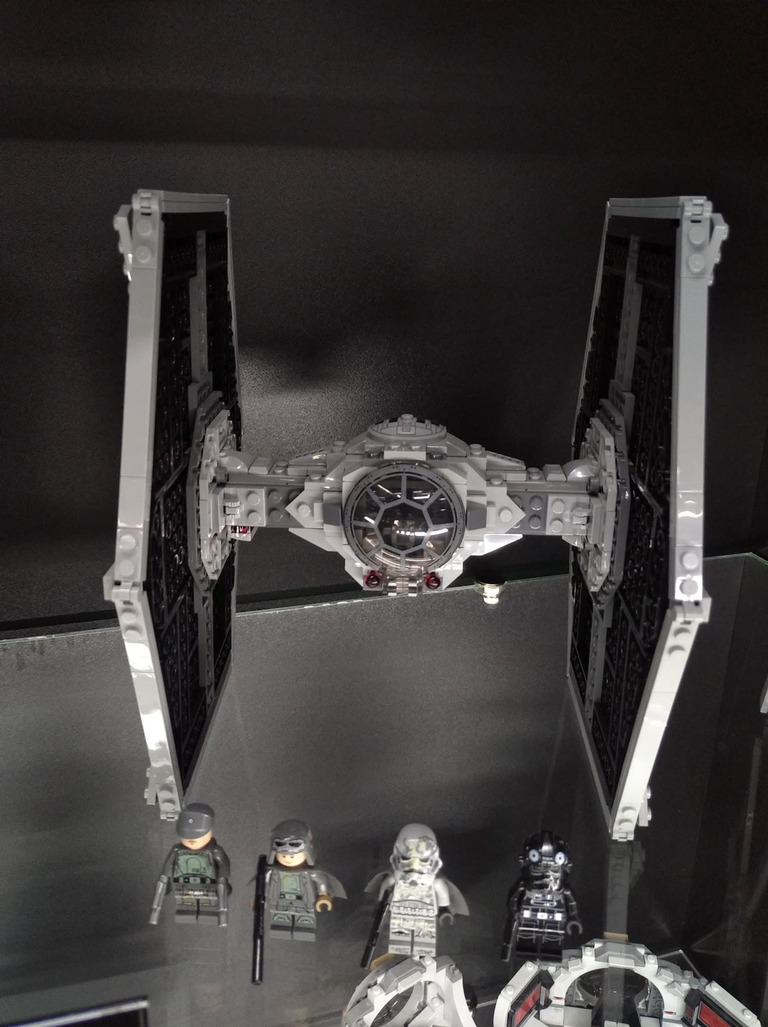 LEGO 75211 Imperial TIE Fighter