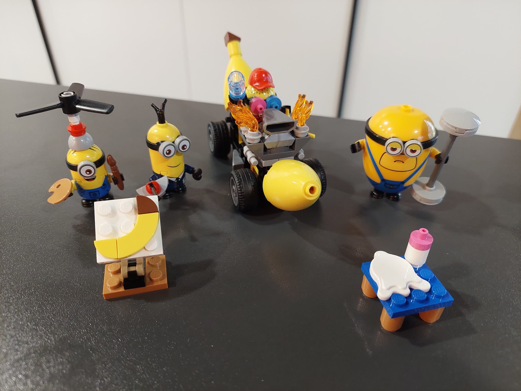 LEGO 75580 Minions and Banana Car