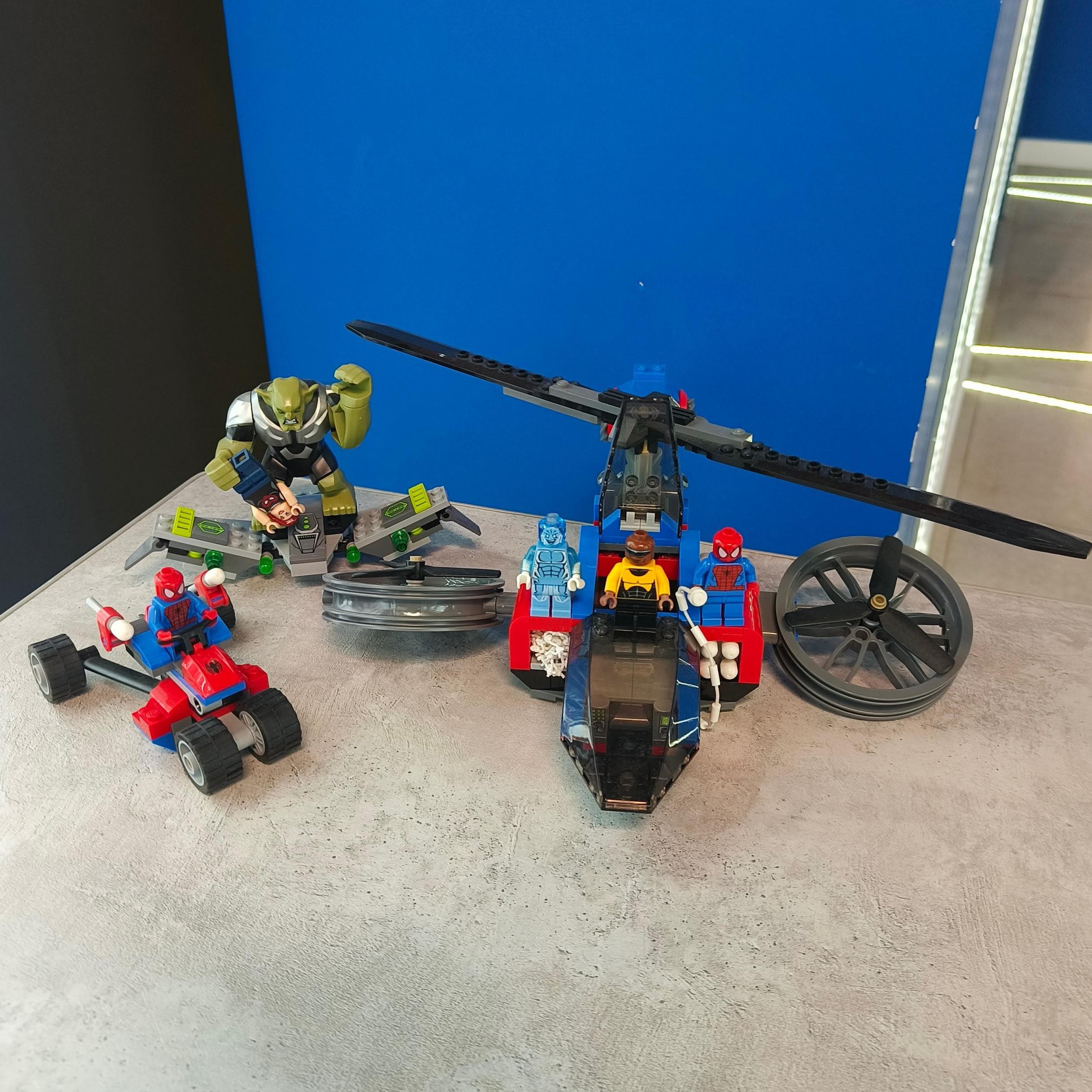 LEGO 76016 Spider-Helicopter Rescue