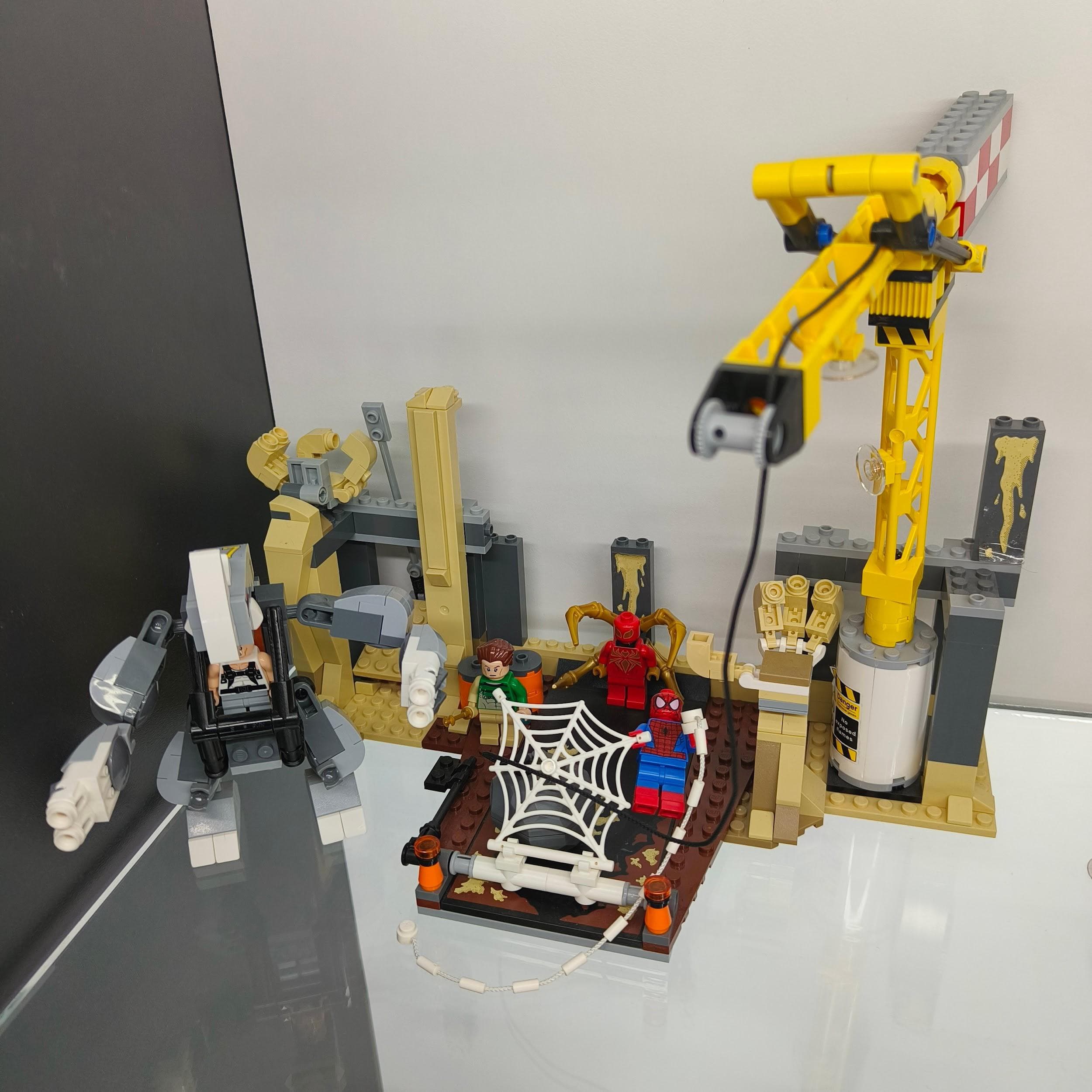 LEGO 76037 Rhino and Sandman Super Villain Team-up