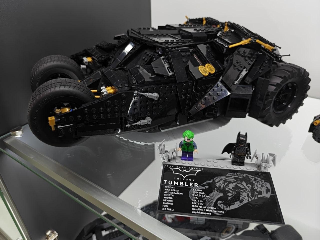 LEGO 76240 Batmobile Tumbler