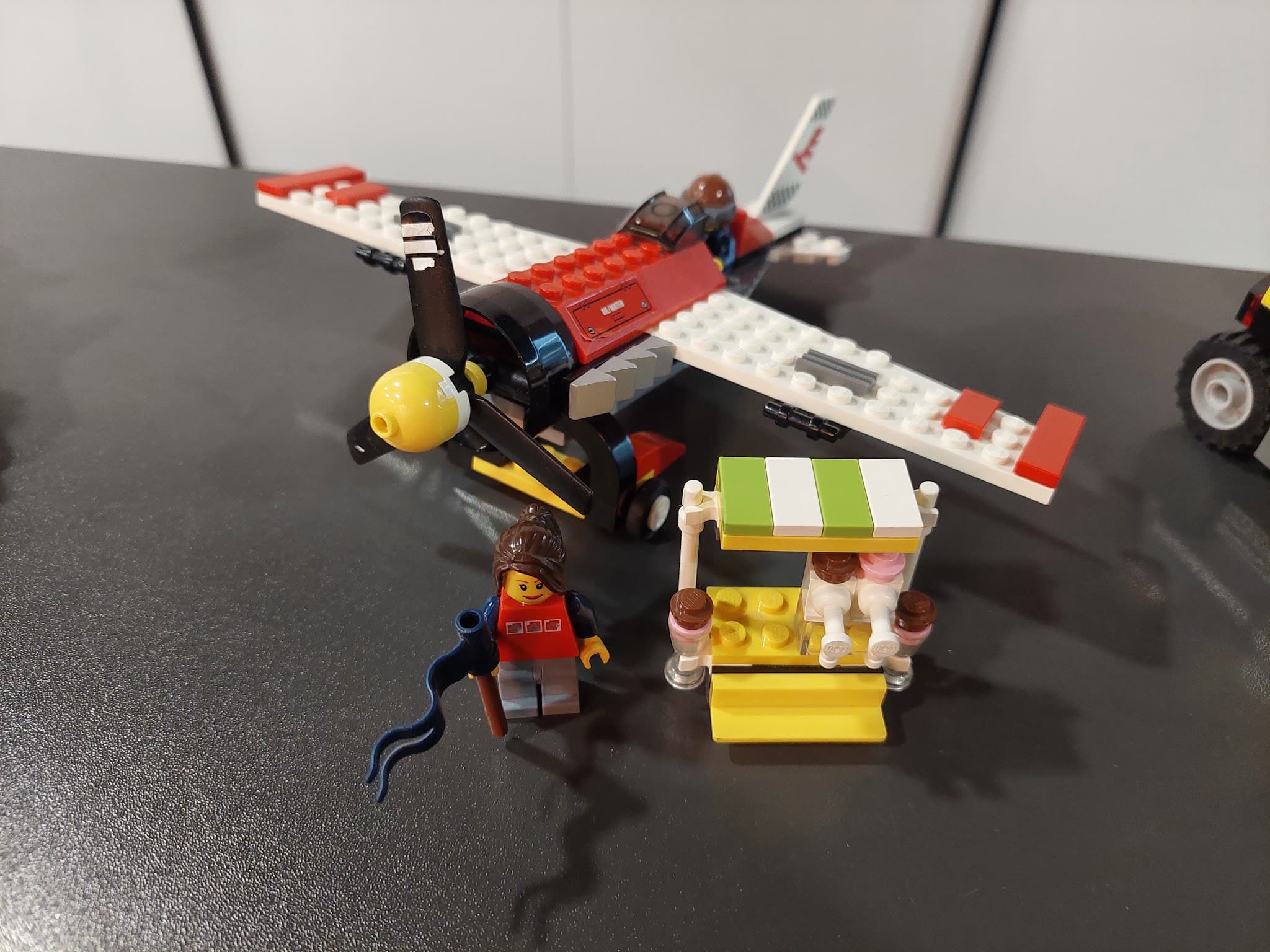 LEGO 7643 Air-Show Plane