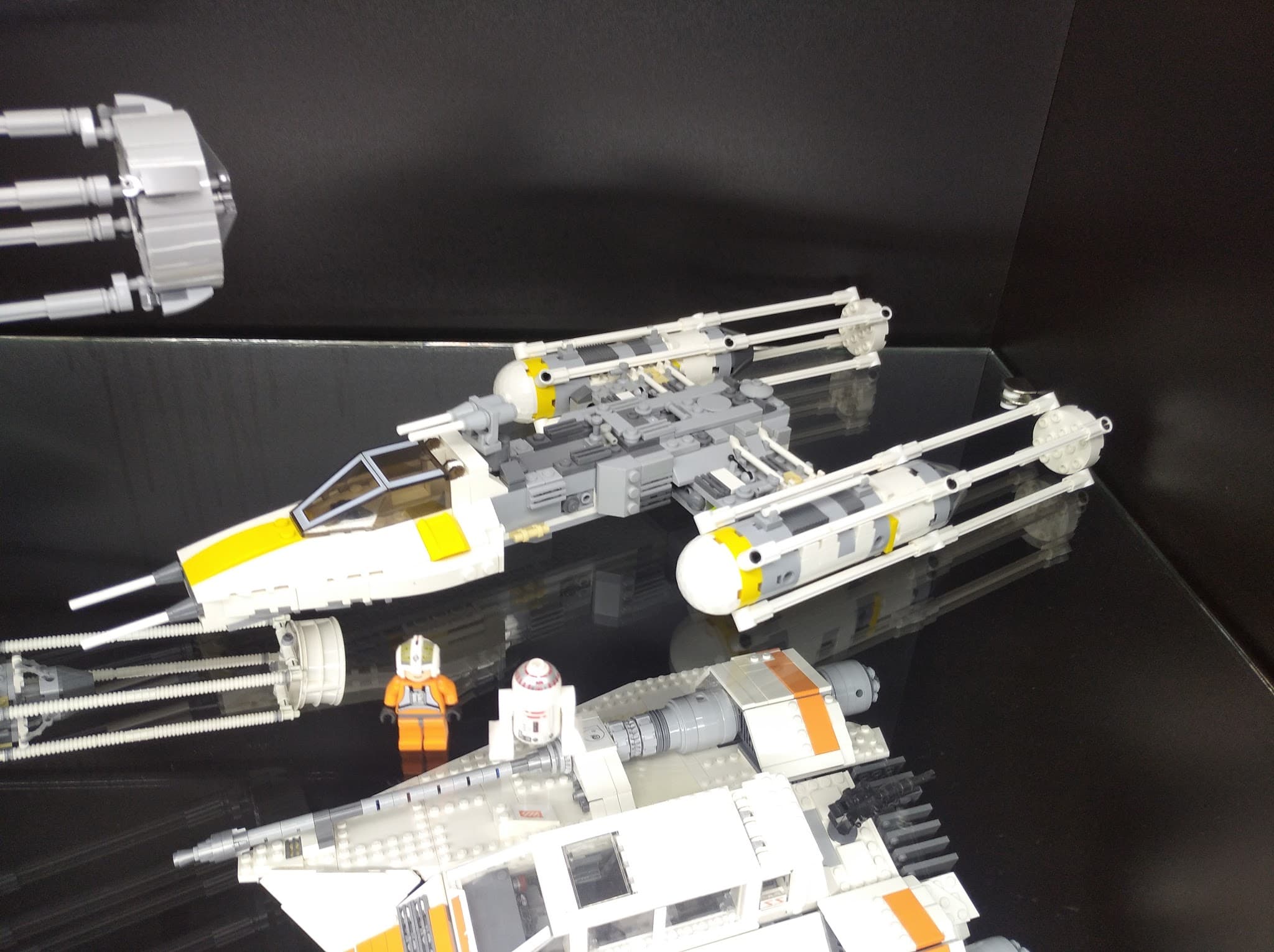 LEGO 7658 Y-wing Fighter