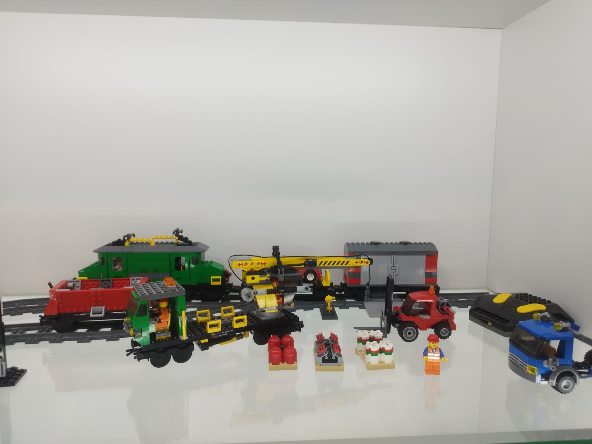 LEGO 7898 Cargo Train Deluxe