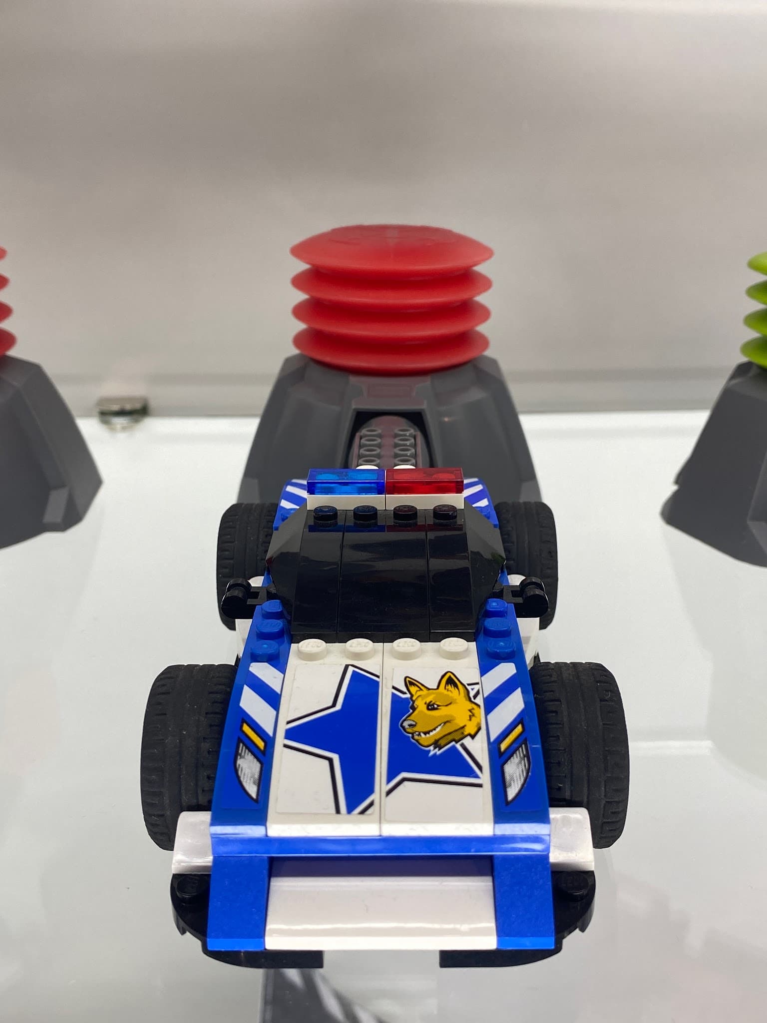 LEGO 7970 Hero