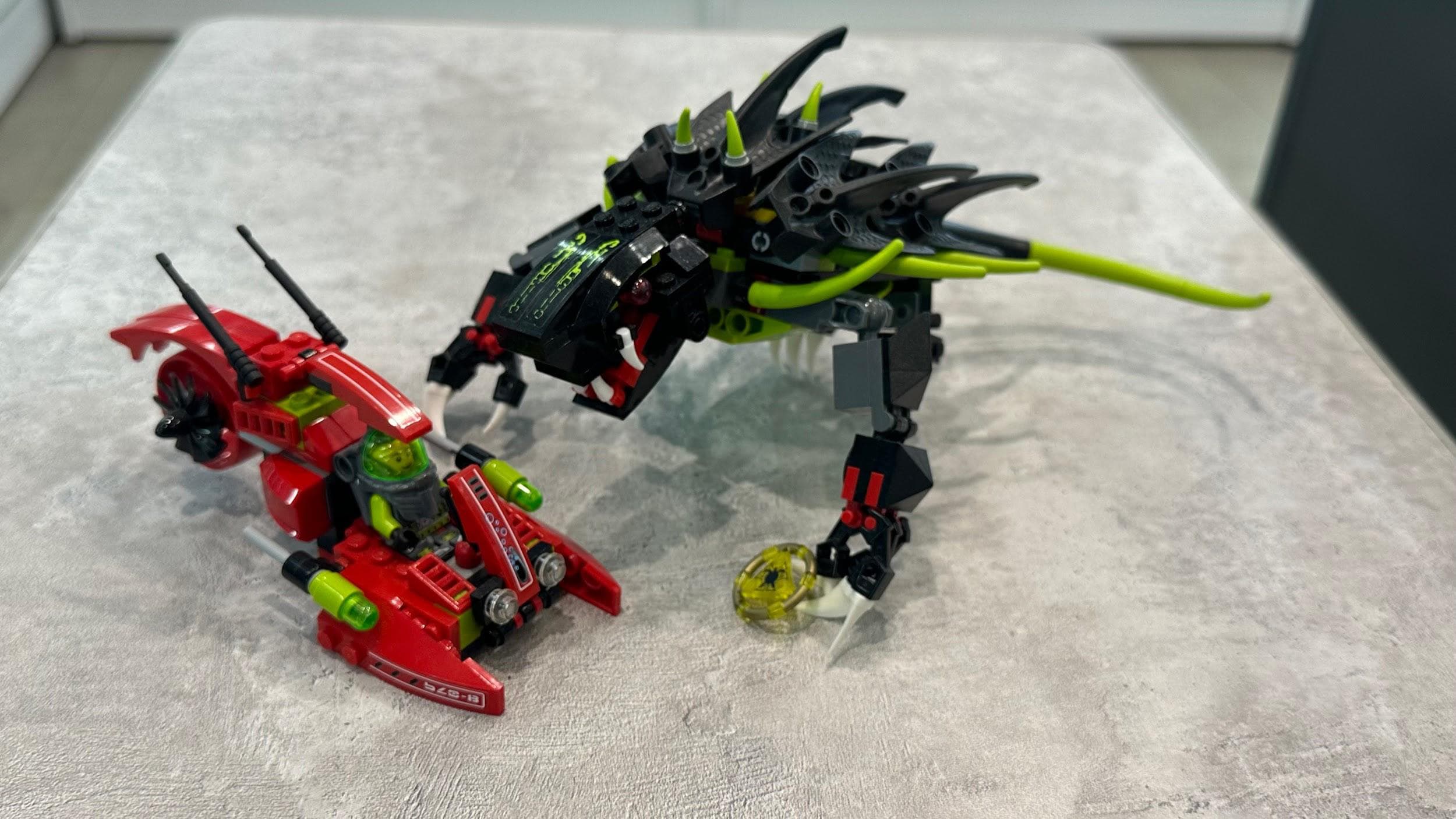 LEGO 8079 Shadow Snapper