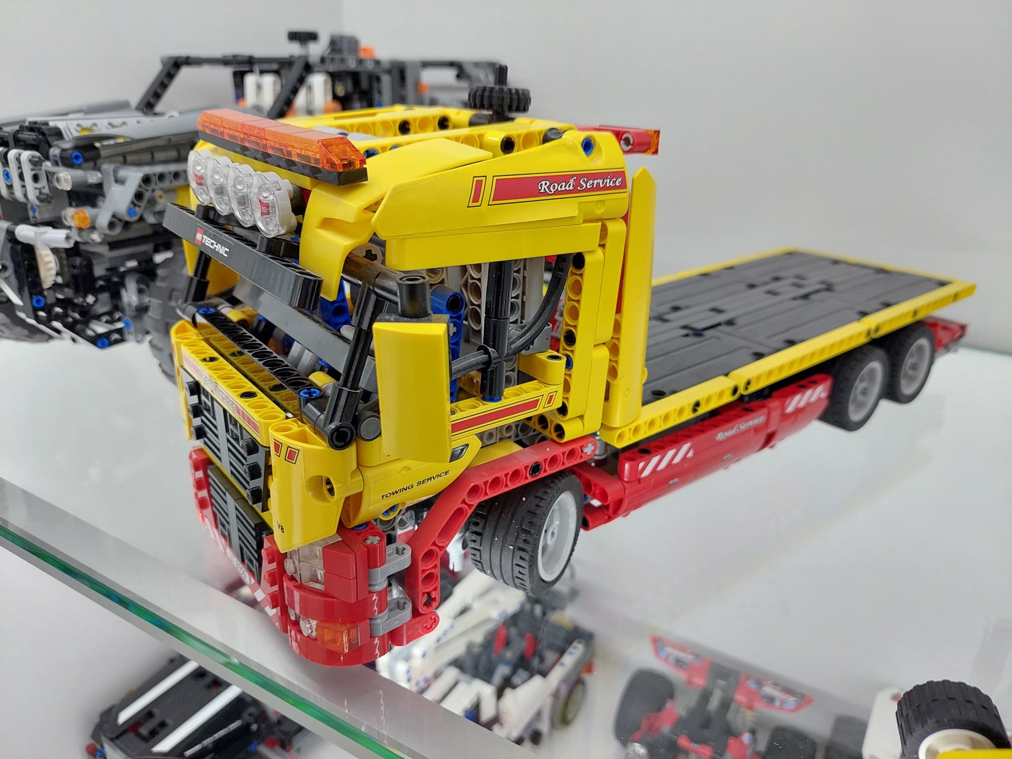 LEGO 8109 Flatbed Truck