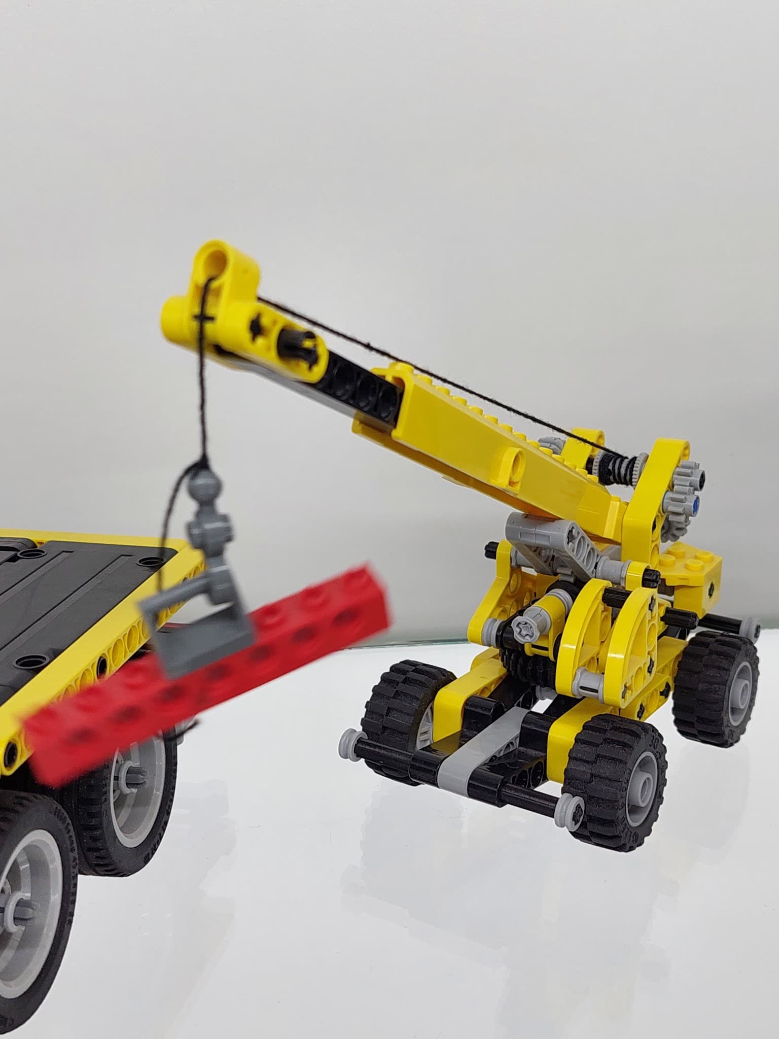 LEGO 8270 Rough Terrain Crane